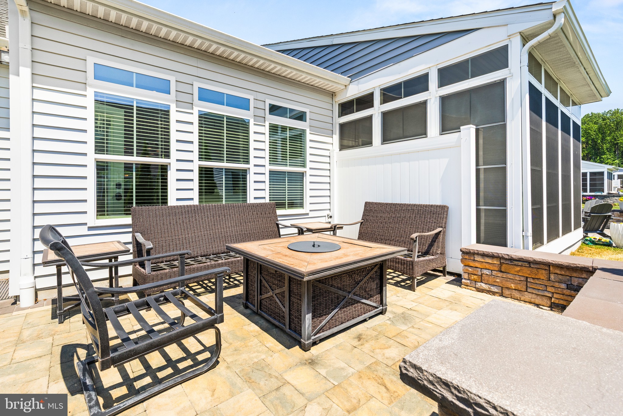 COASTAL CLUB - Residential