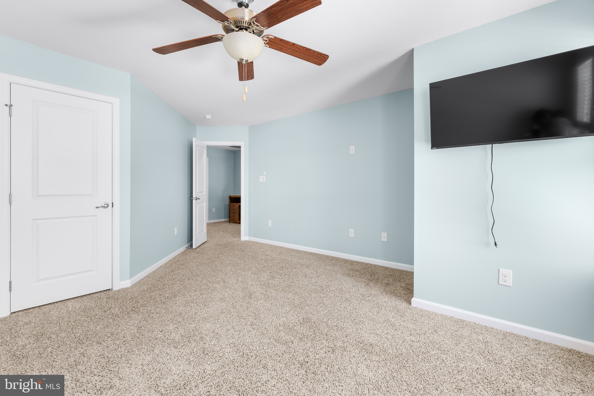 COASTAL CLUB - Residential