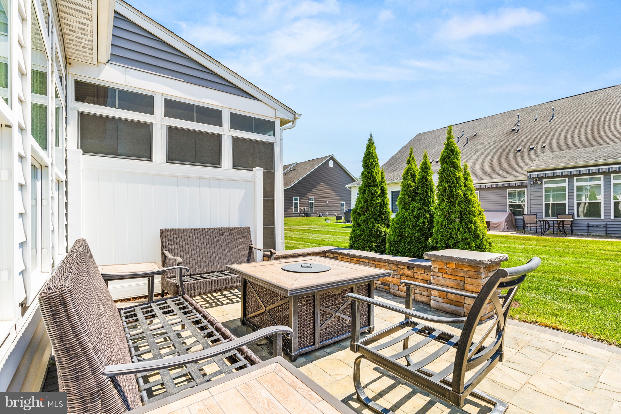 COASTAL CLUB - Residential