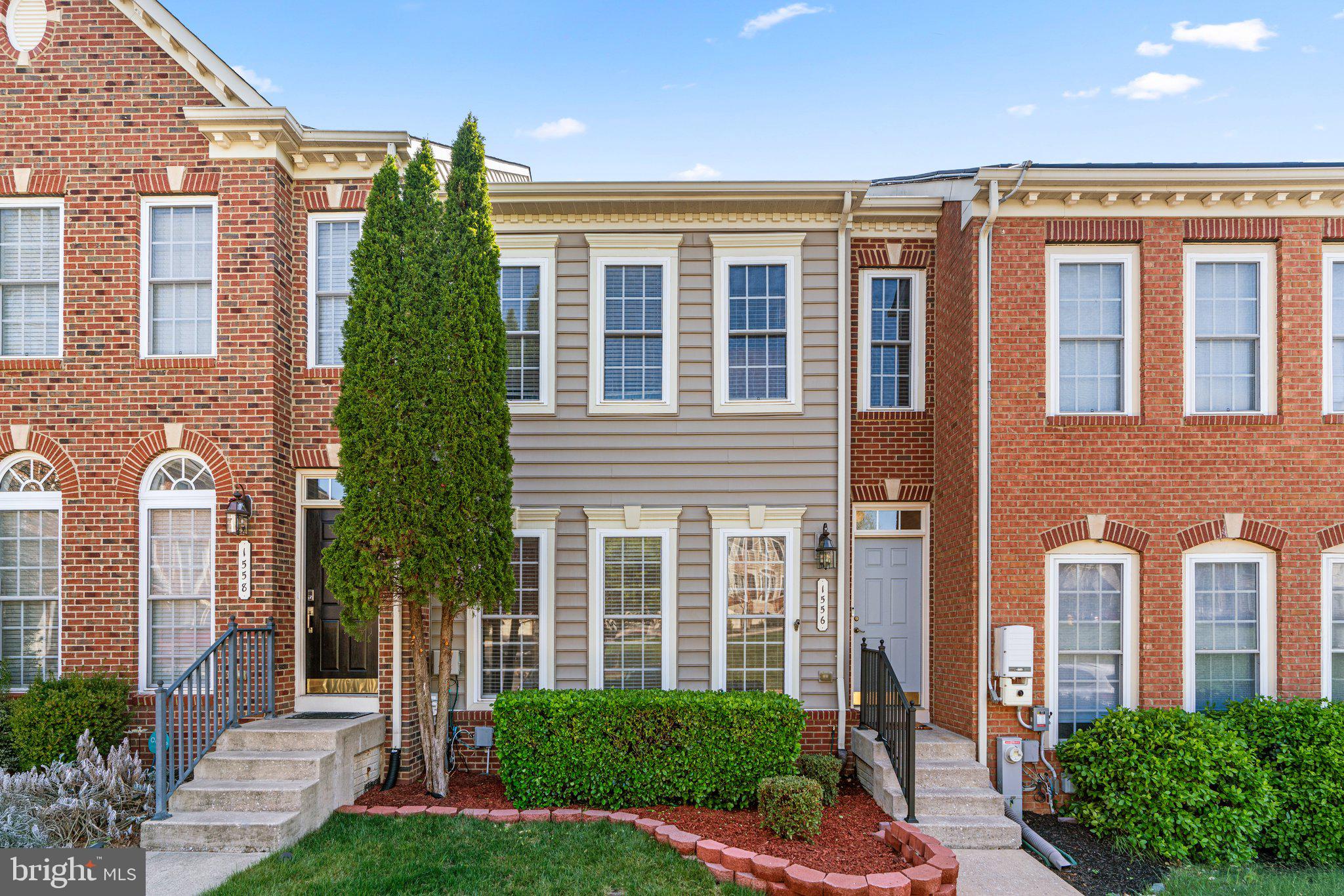 VILLAGES OF DORCHESTER - Residential
