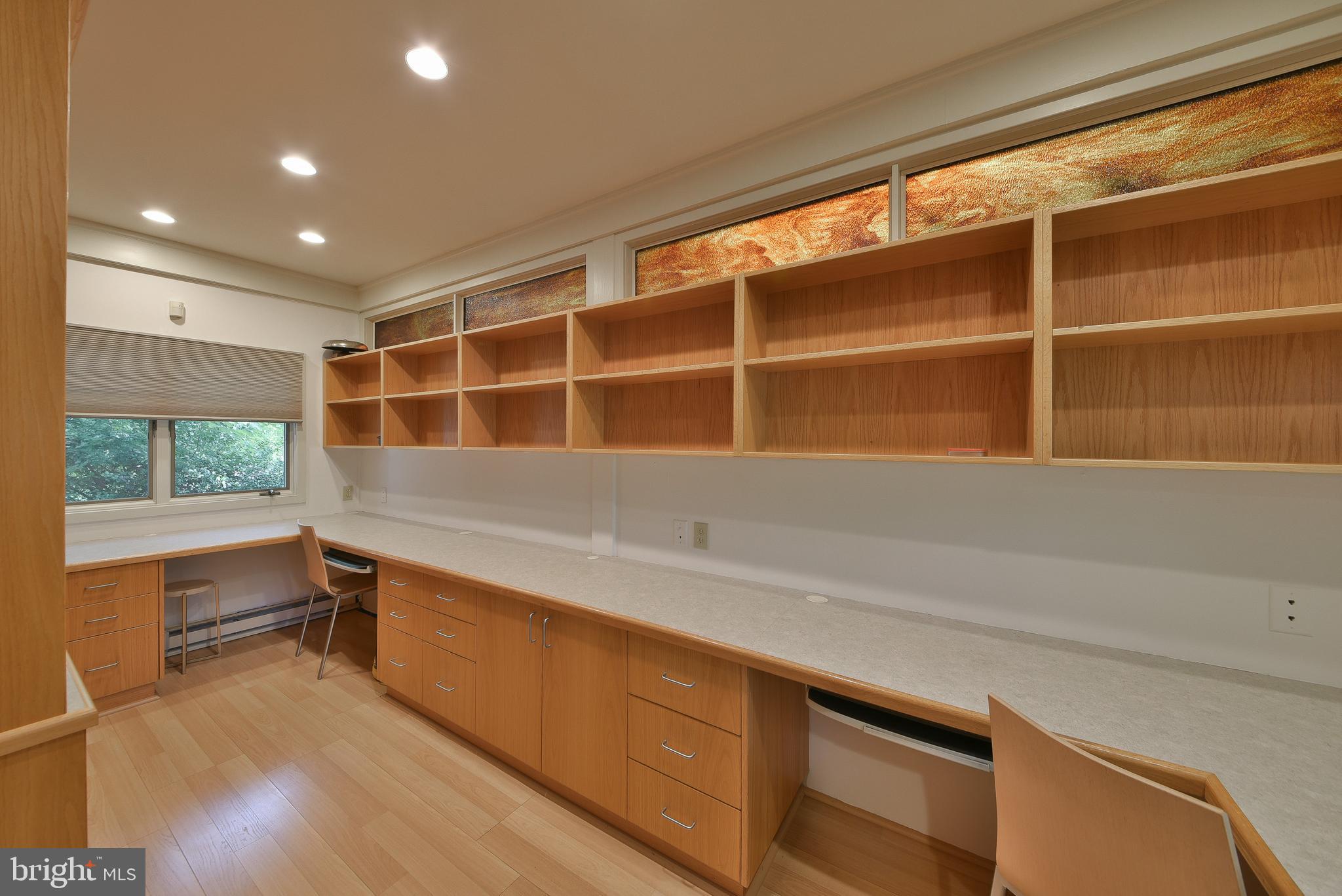 HUNTINGDON VALLEY - Residential