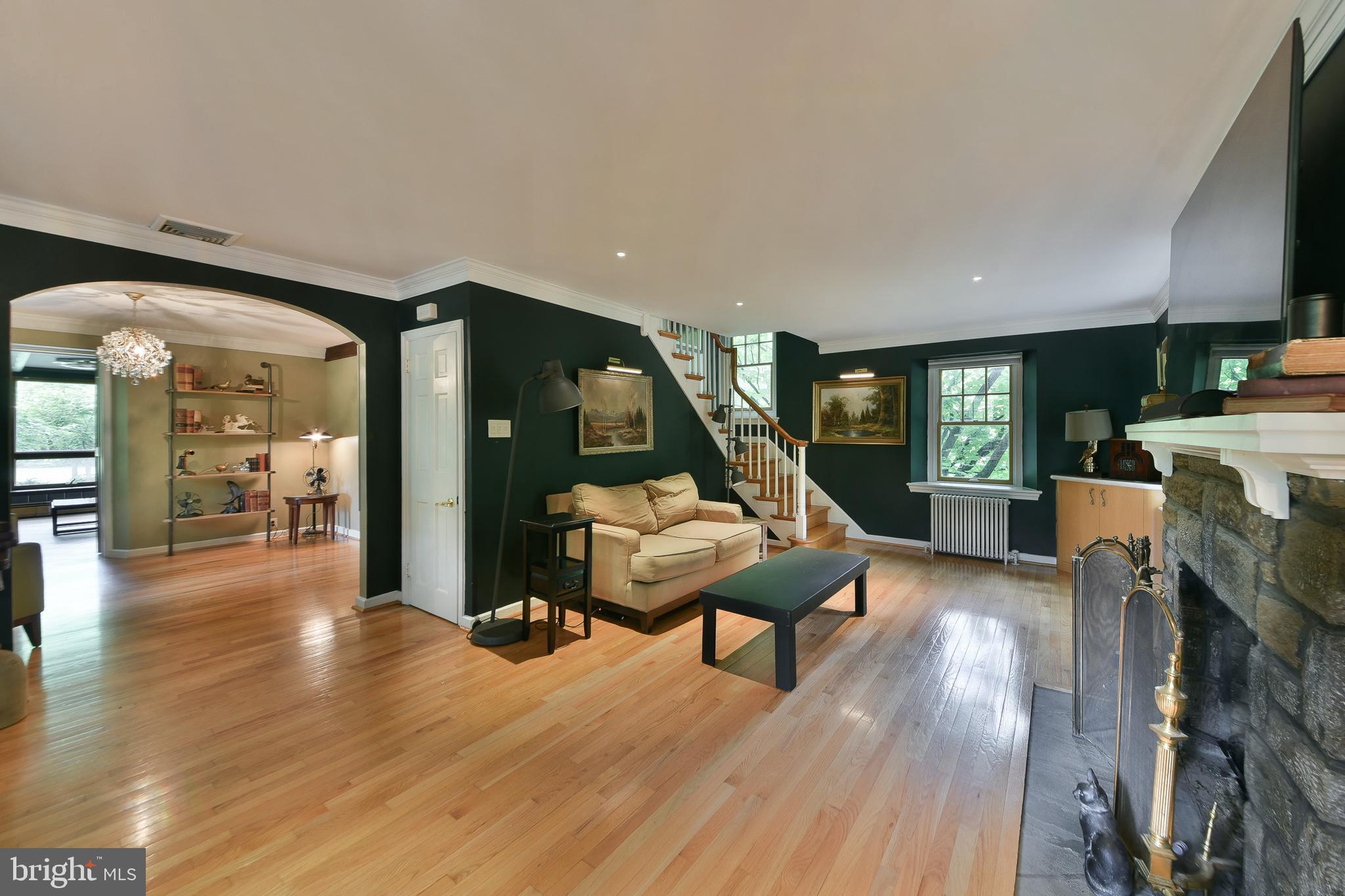 HUNTINGDON VALLEY - Residential