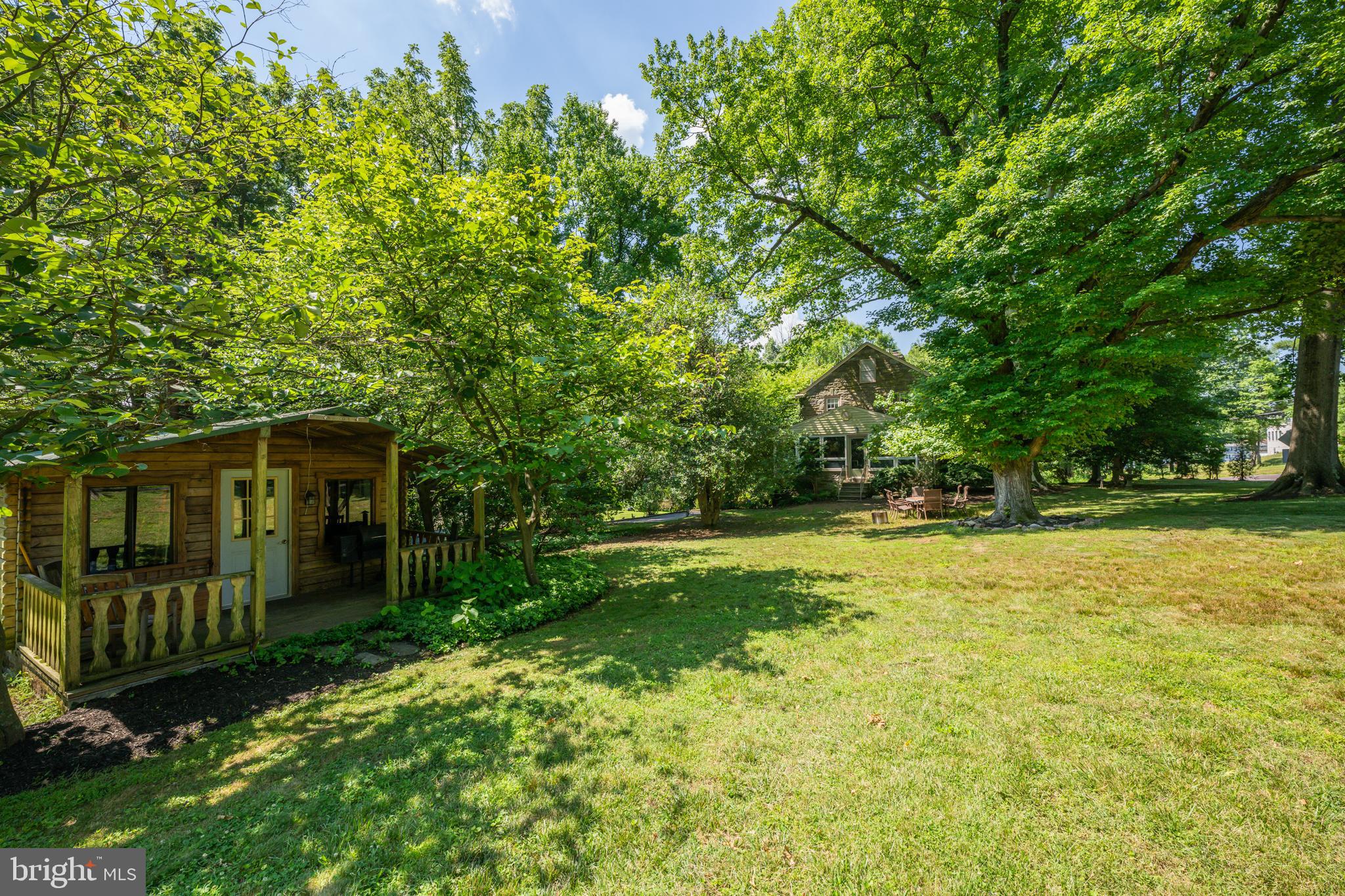 HUNTINGDON VALLEY - Residential