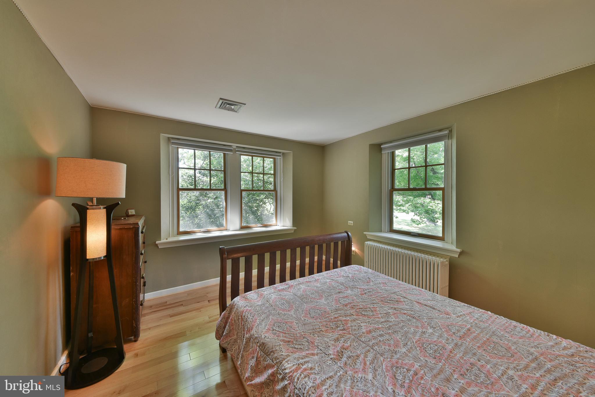 HUNTINGDON VALLEY - Residential