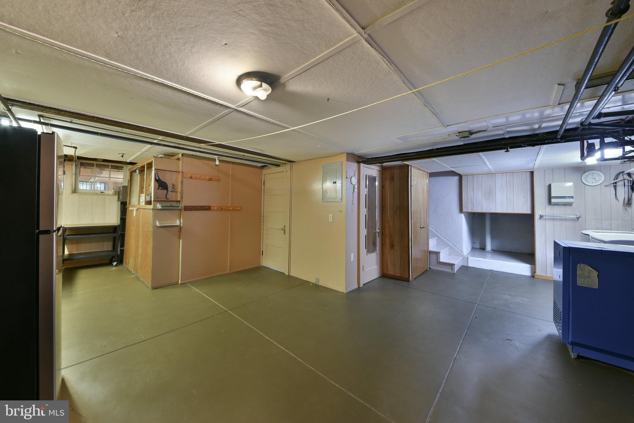 HUNTINGDON VALLEY - Residential