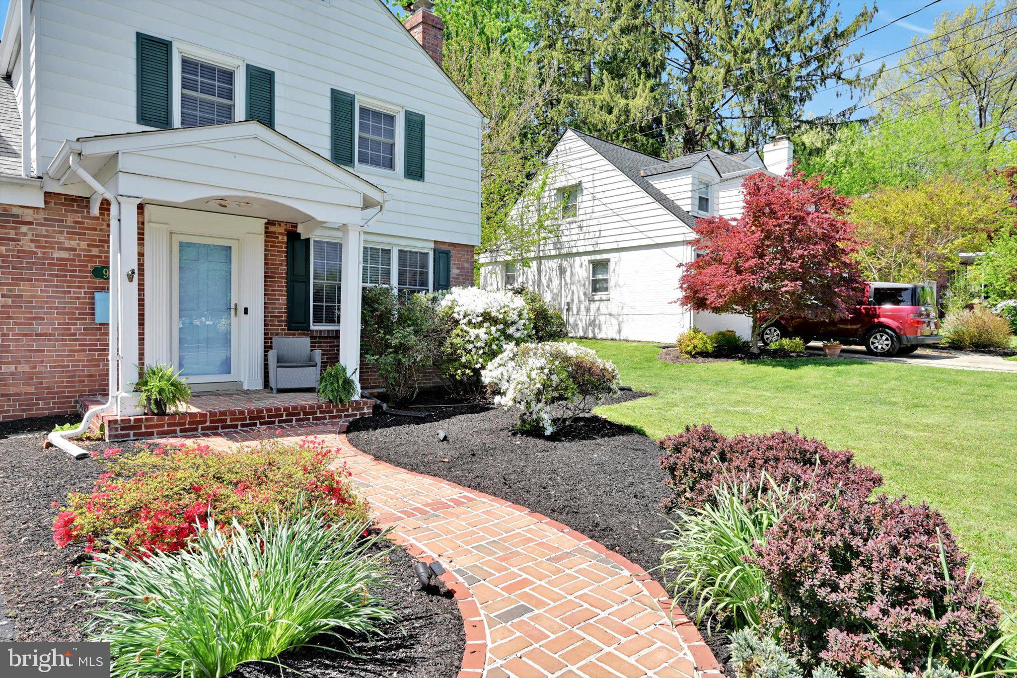 BEVERLY PARK - Residential