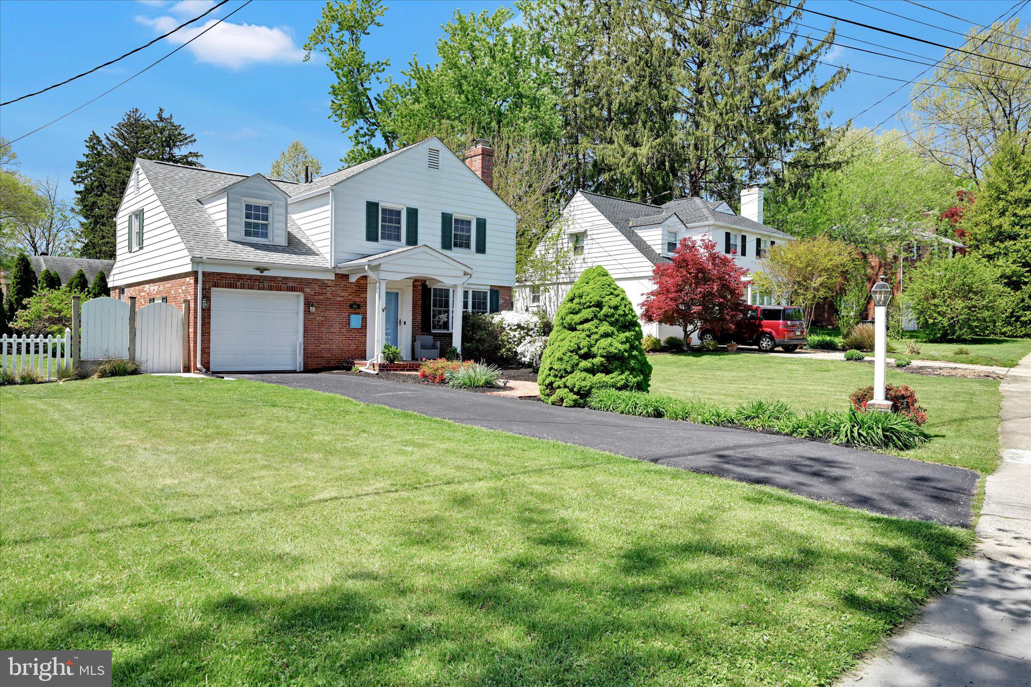 BEVERLY PARK - Residential