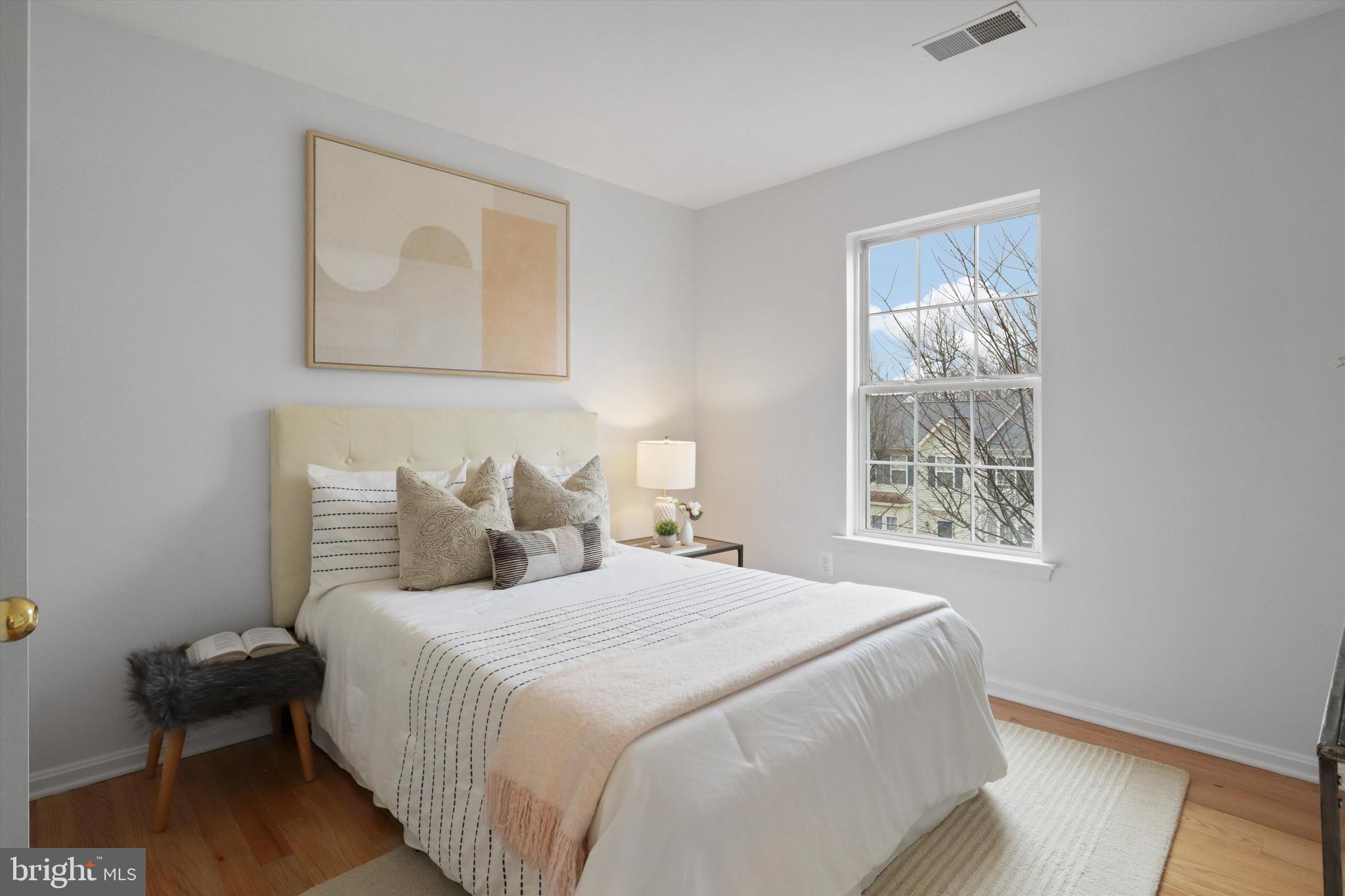 SHADOWBROOK - Residential
