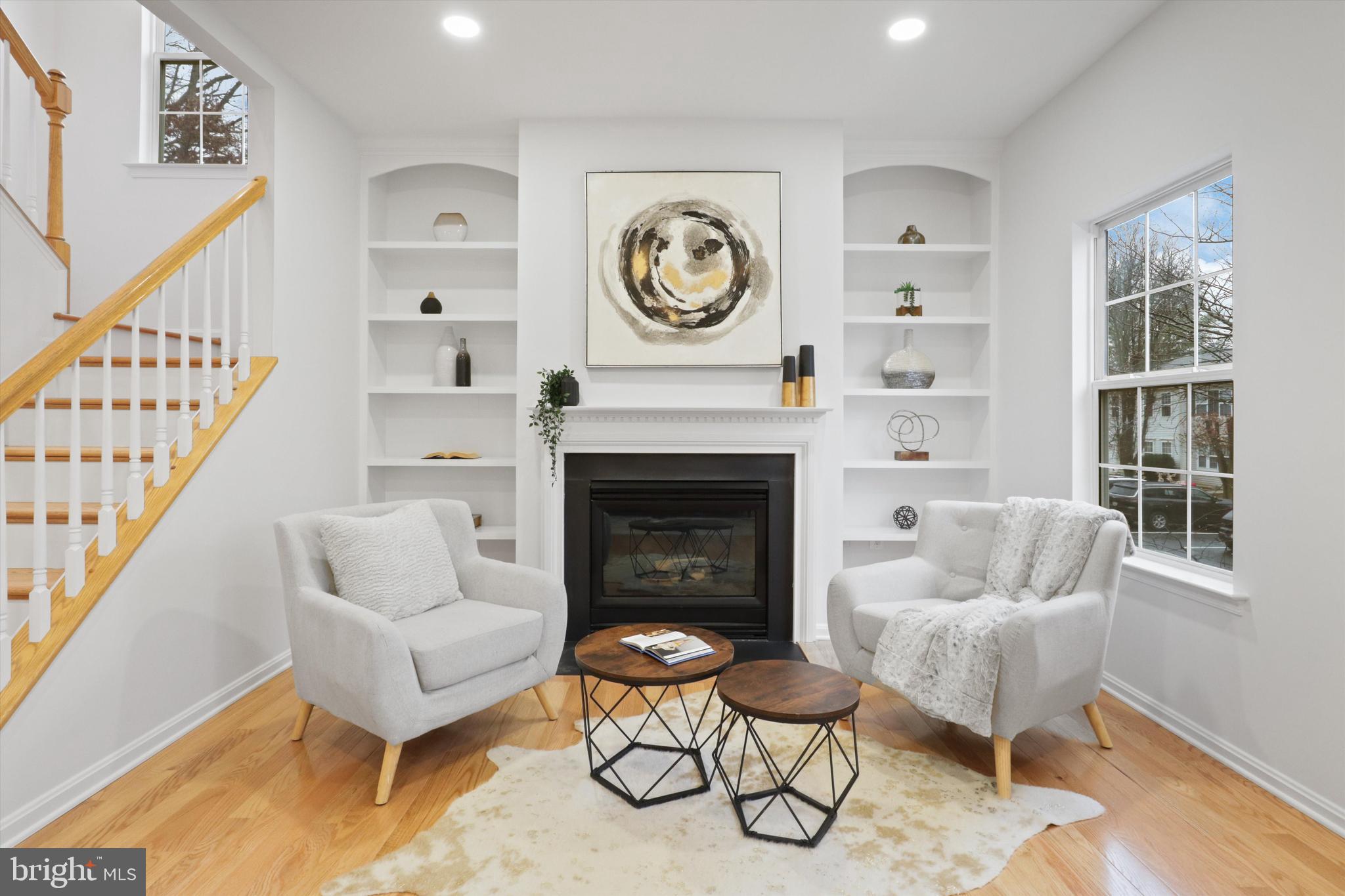 SHADOWBROOK - Residential
