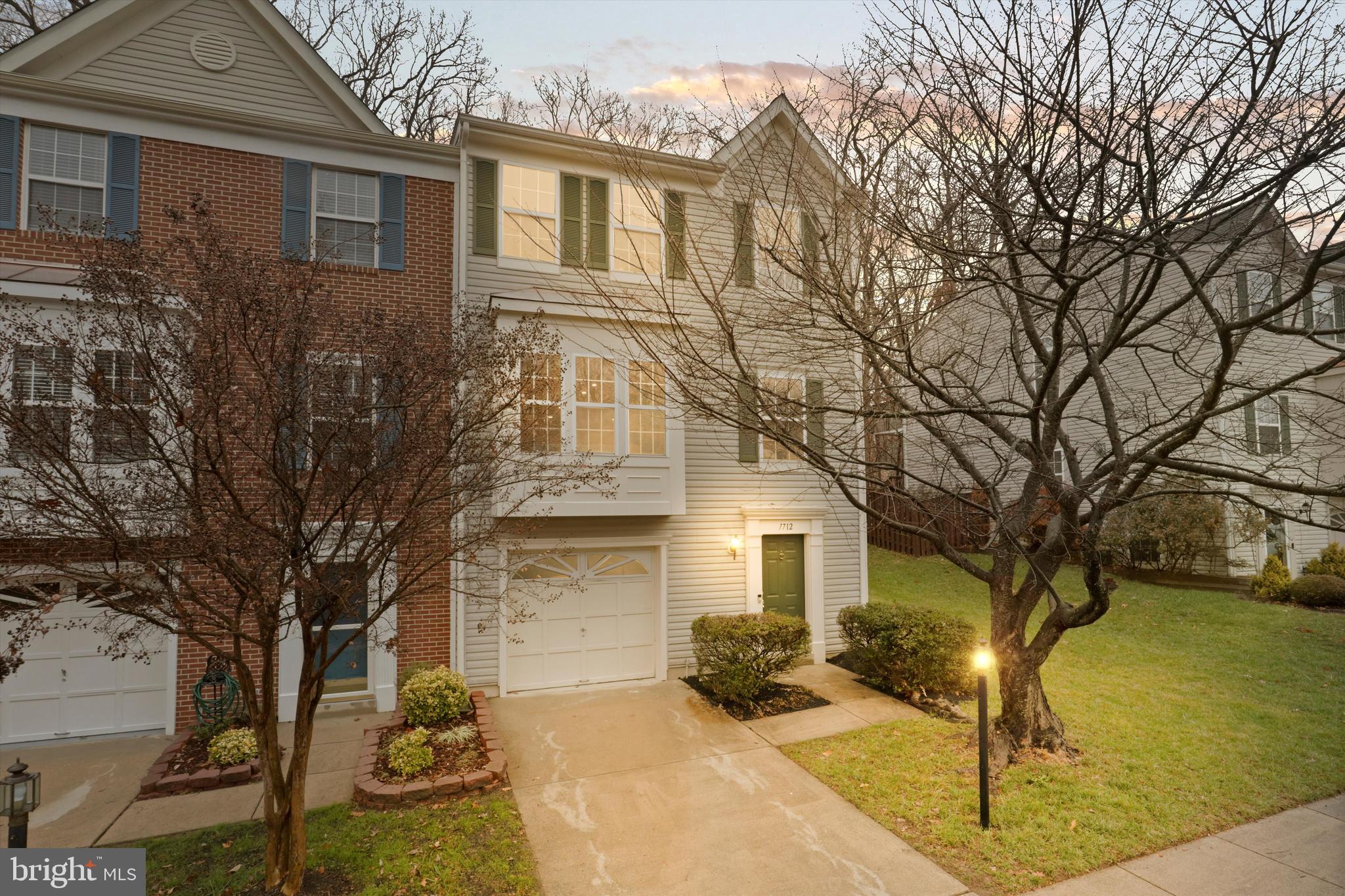 SHADOWBROOK - Residential