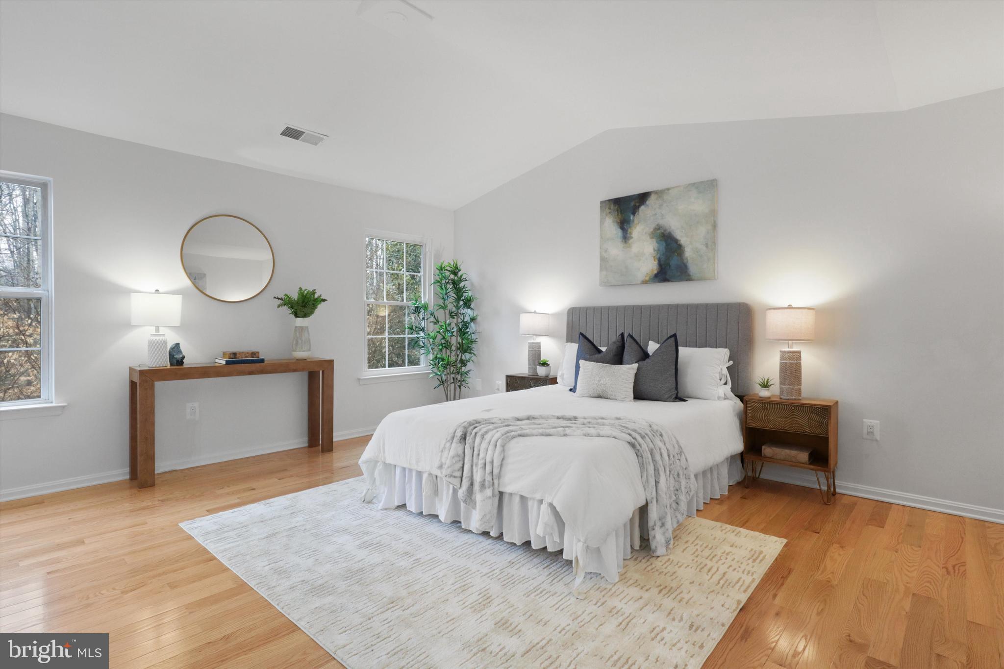 SHADOWBROOK - Residential