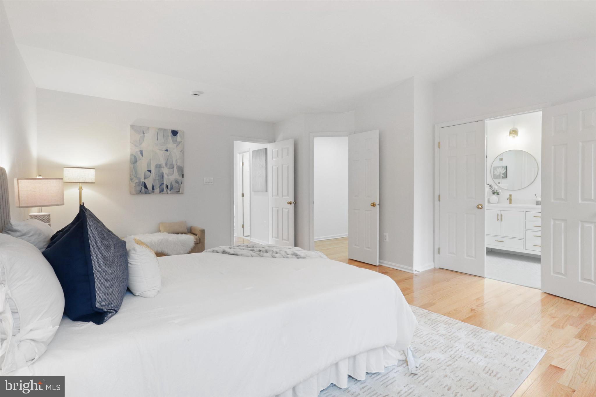SHADOWBROOK - Residential