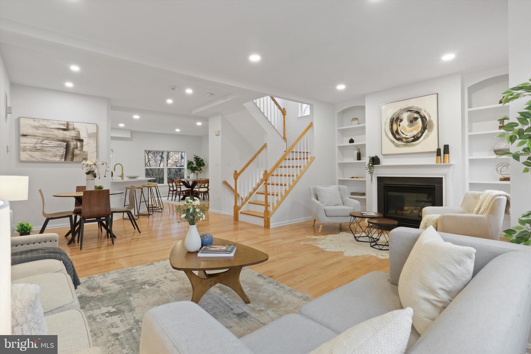 SHADOWBROOK - Residential