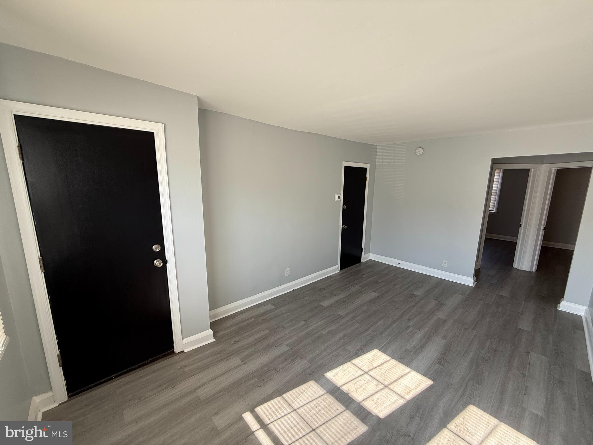 GLEN OAKS - Residential