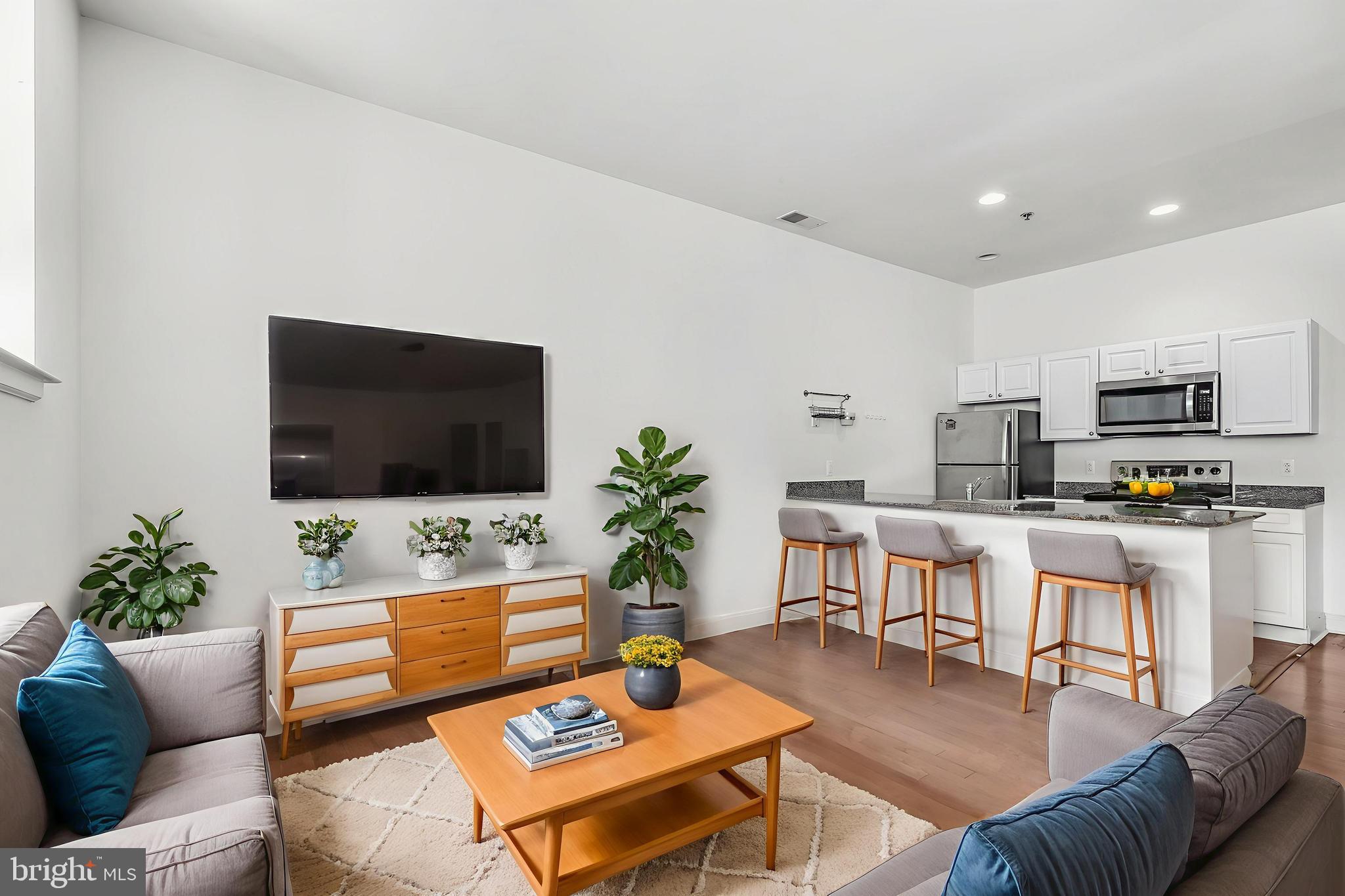 CENTER CITY - Residential