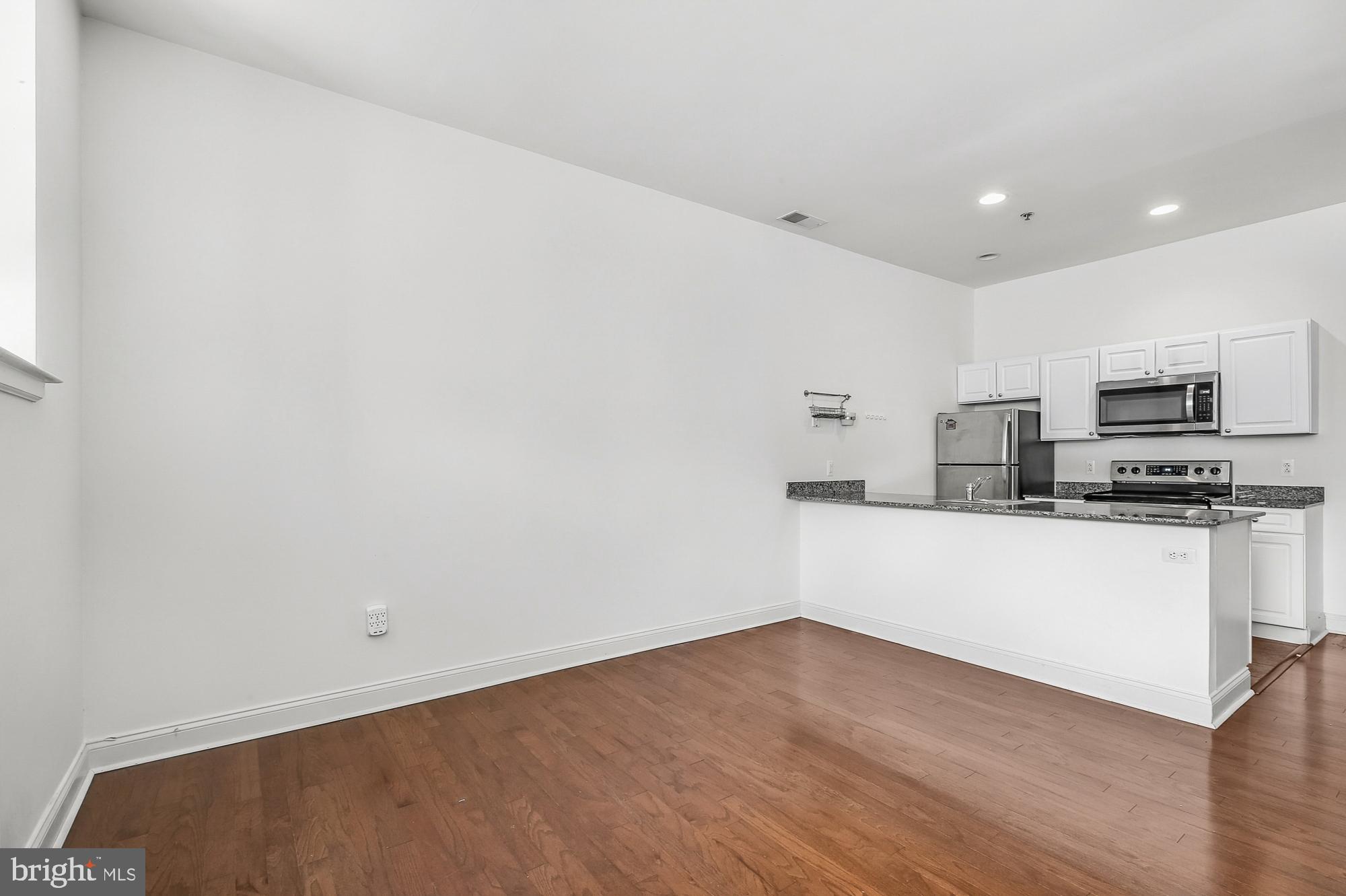 CENTER CITY - Residential
