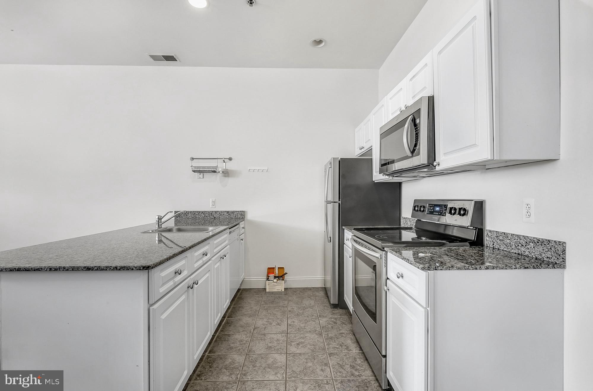 CENTER CITY - Residential