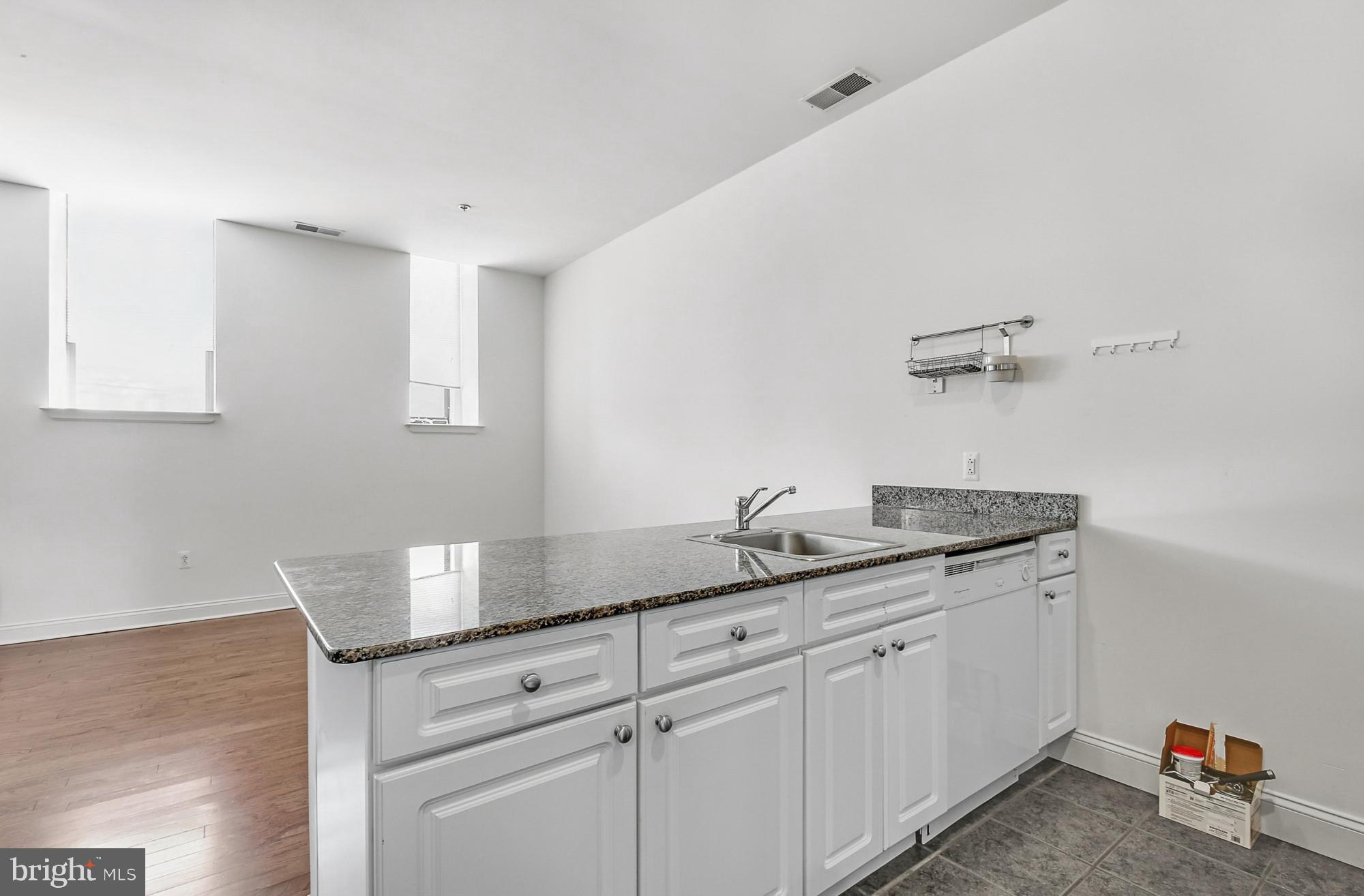 CENTER CITY - Residential