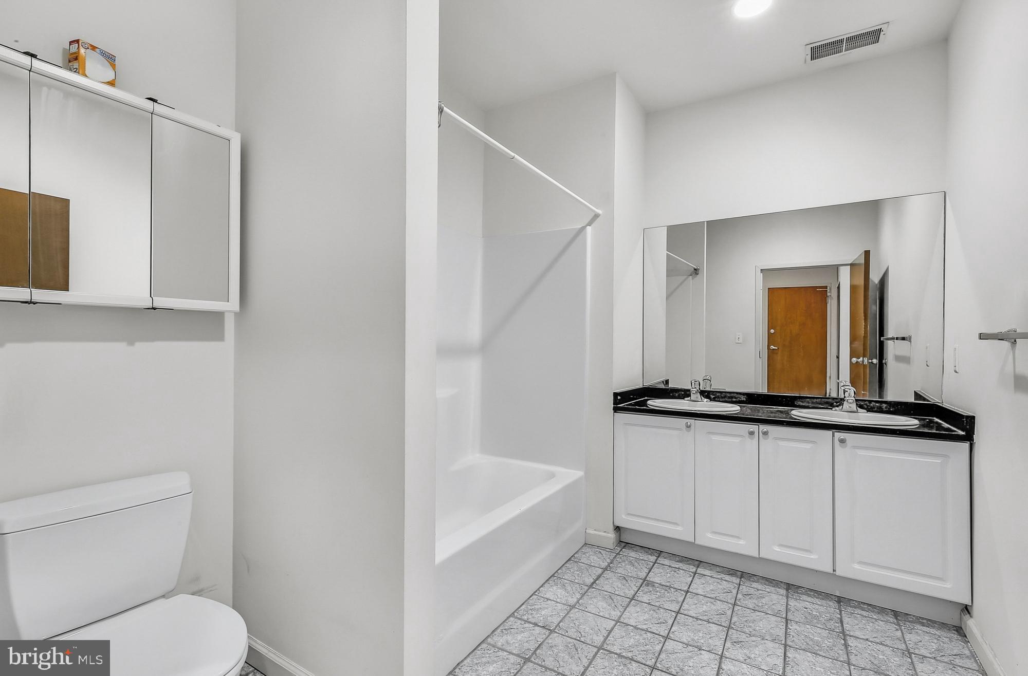 CENTER CITY - Residential