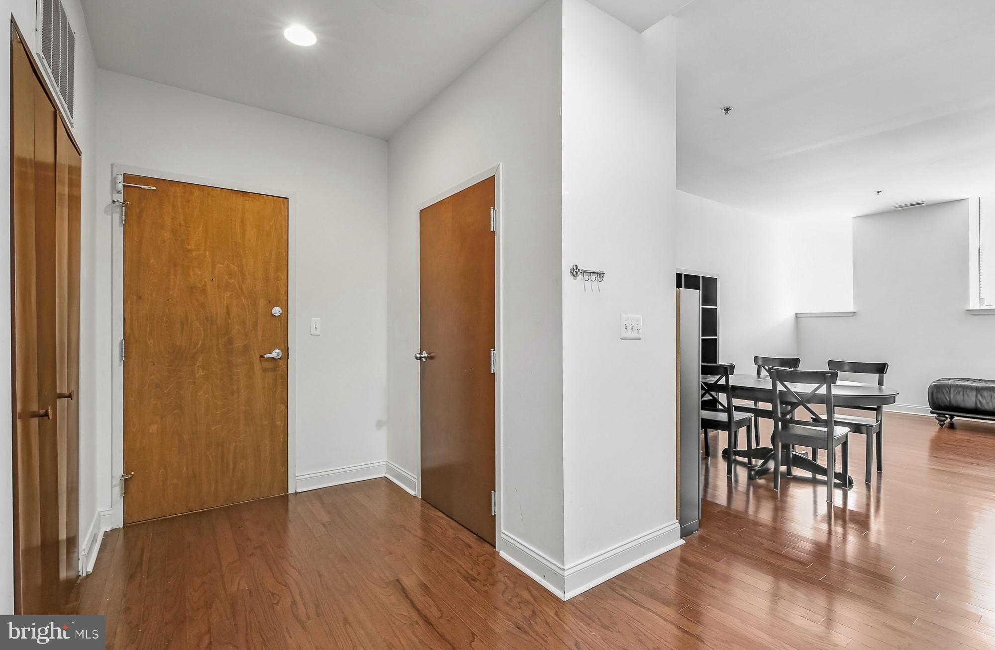 CENTER CITY - Residential