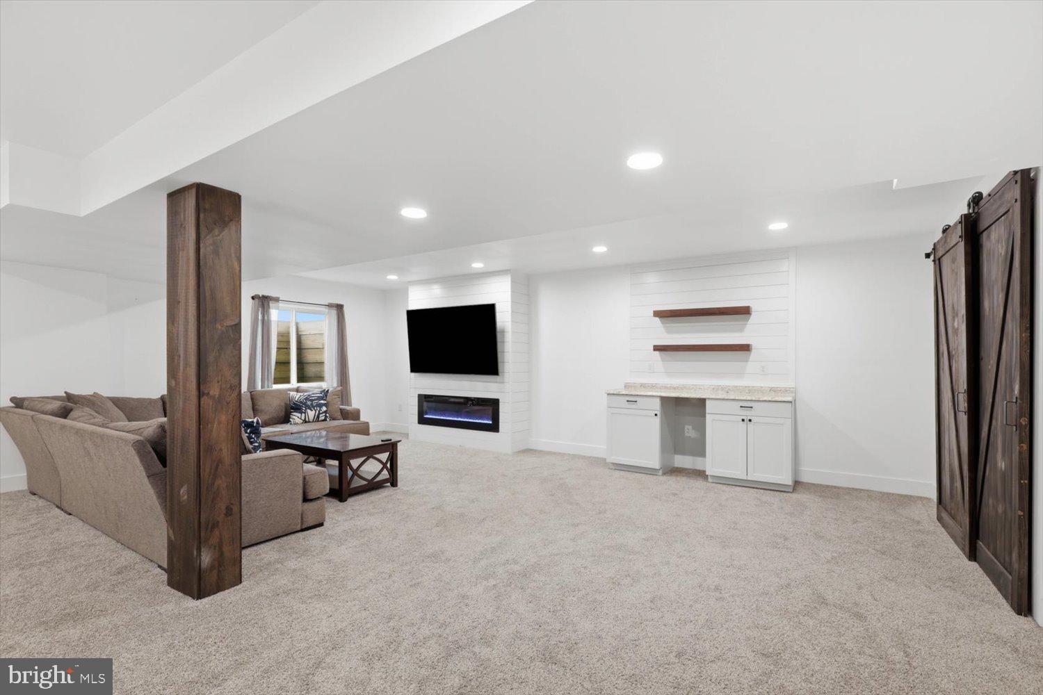 MEADOWS @ BACHMAN RUN - Residential