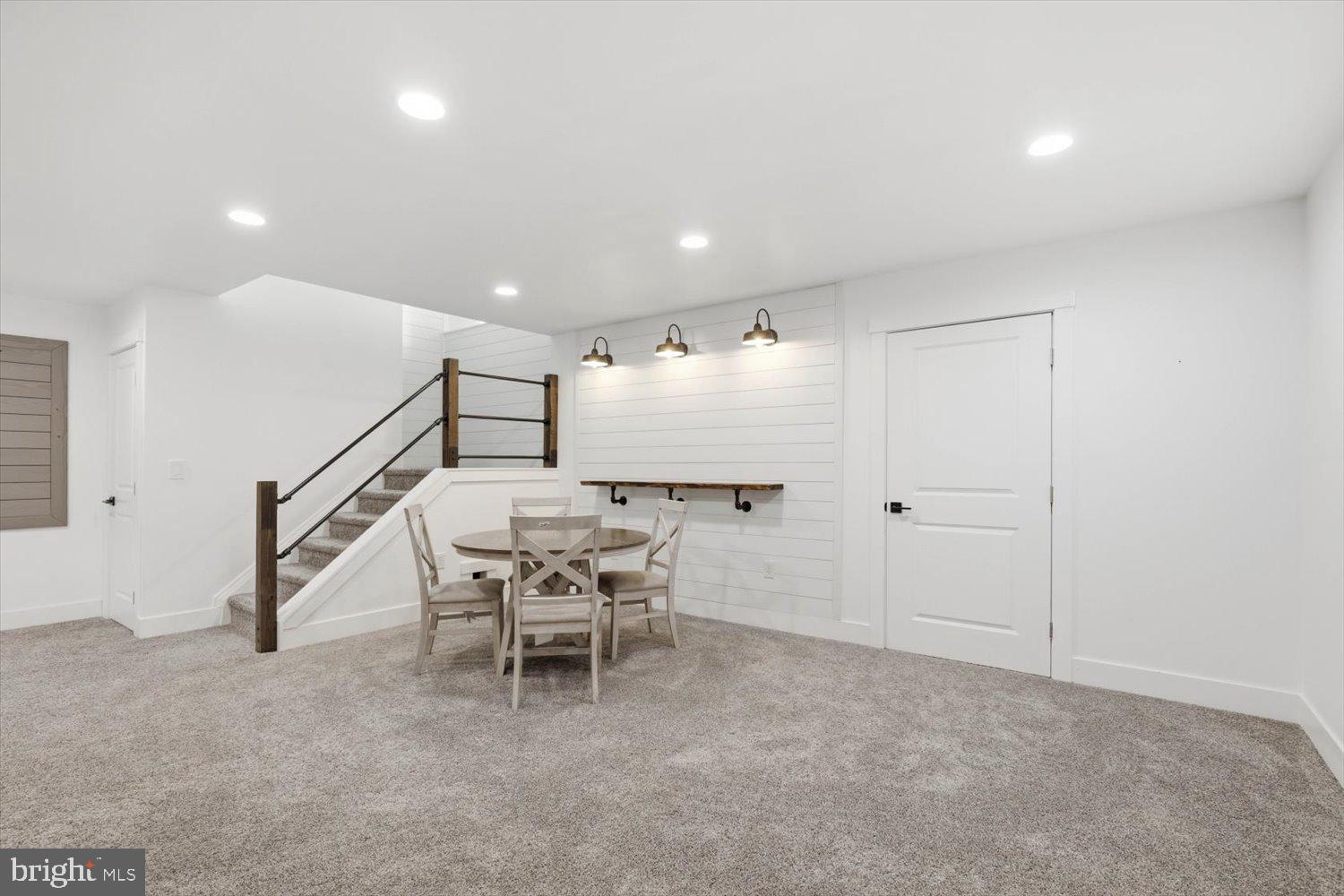 MEADOWS @ BACHMAN RUN - Residential