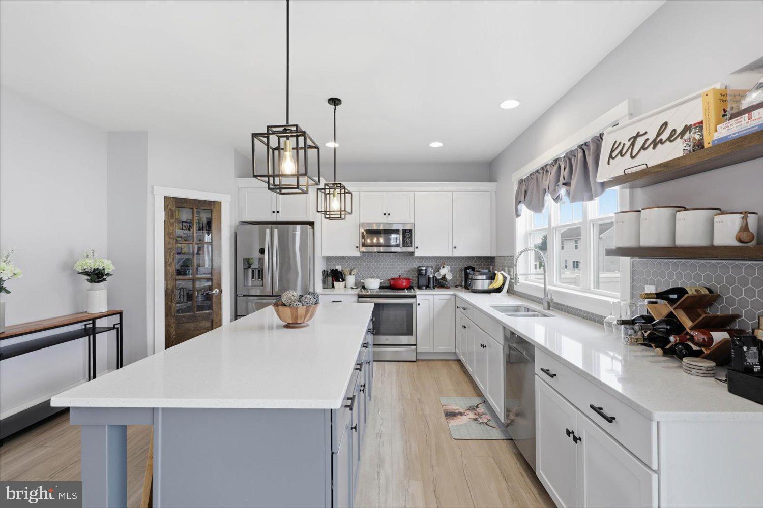 MEADOWS @ BACHMAN RUN - Residential