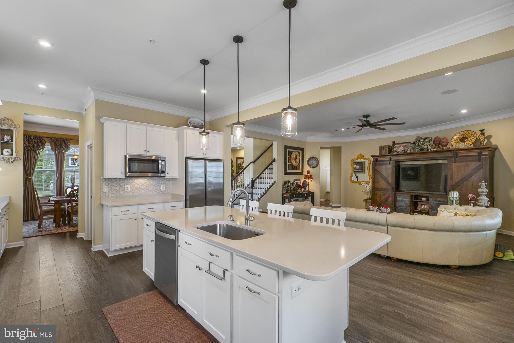 TALLYN RIDGE - Residential