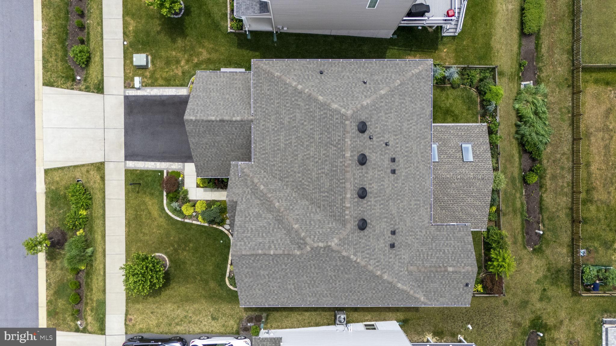 TALLYN RIDGE - Residential