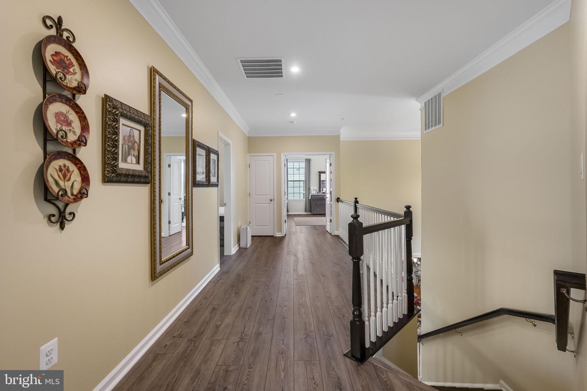 TALLYN RIDGE - Residential