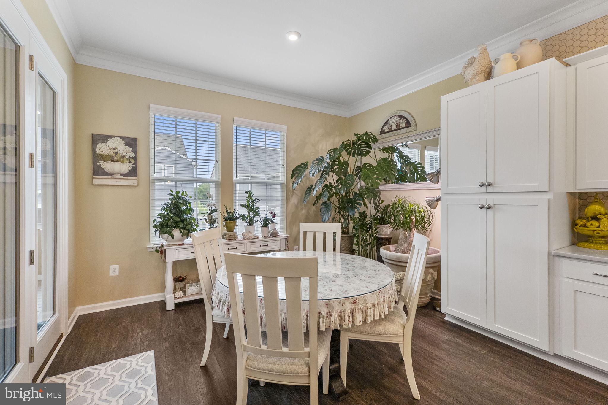 TALLYN RIDGE - Residential