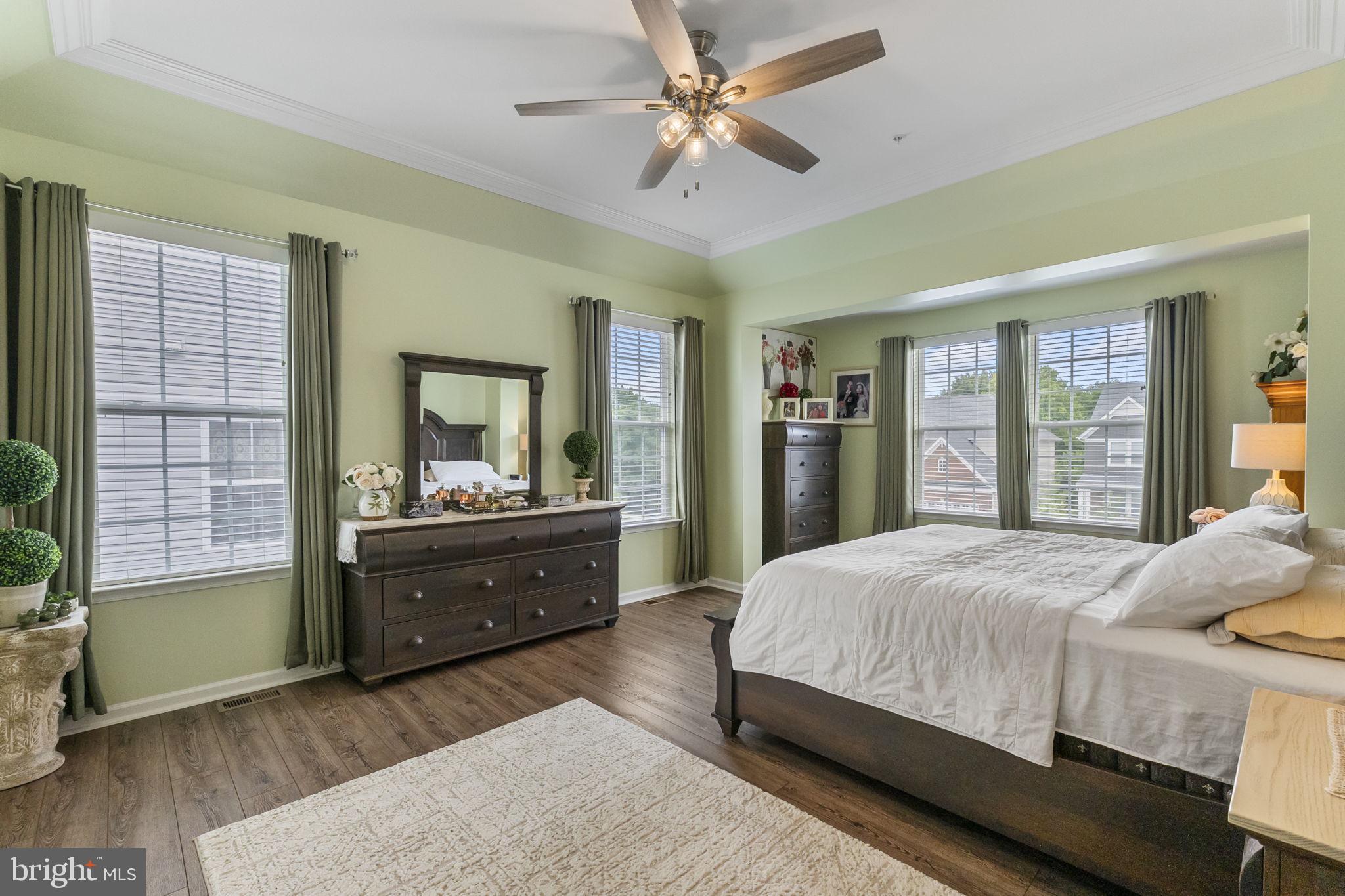 TALLYN RIDGE - Residential