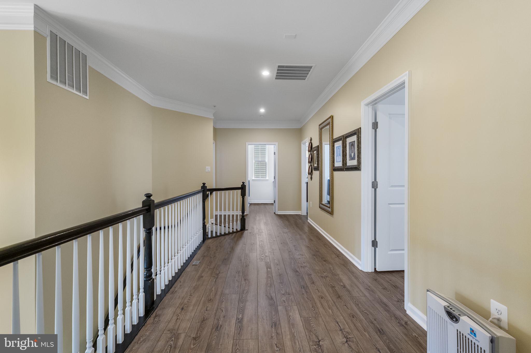 TALLYN RIDGE - Residential