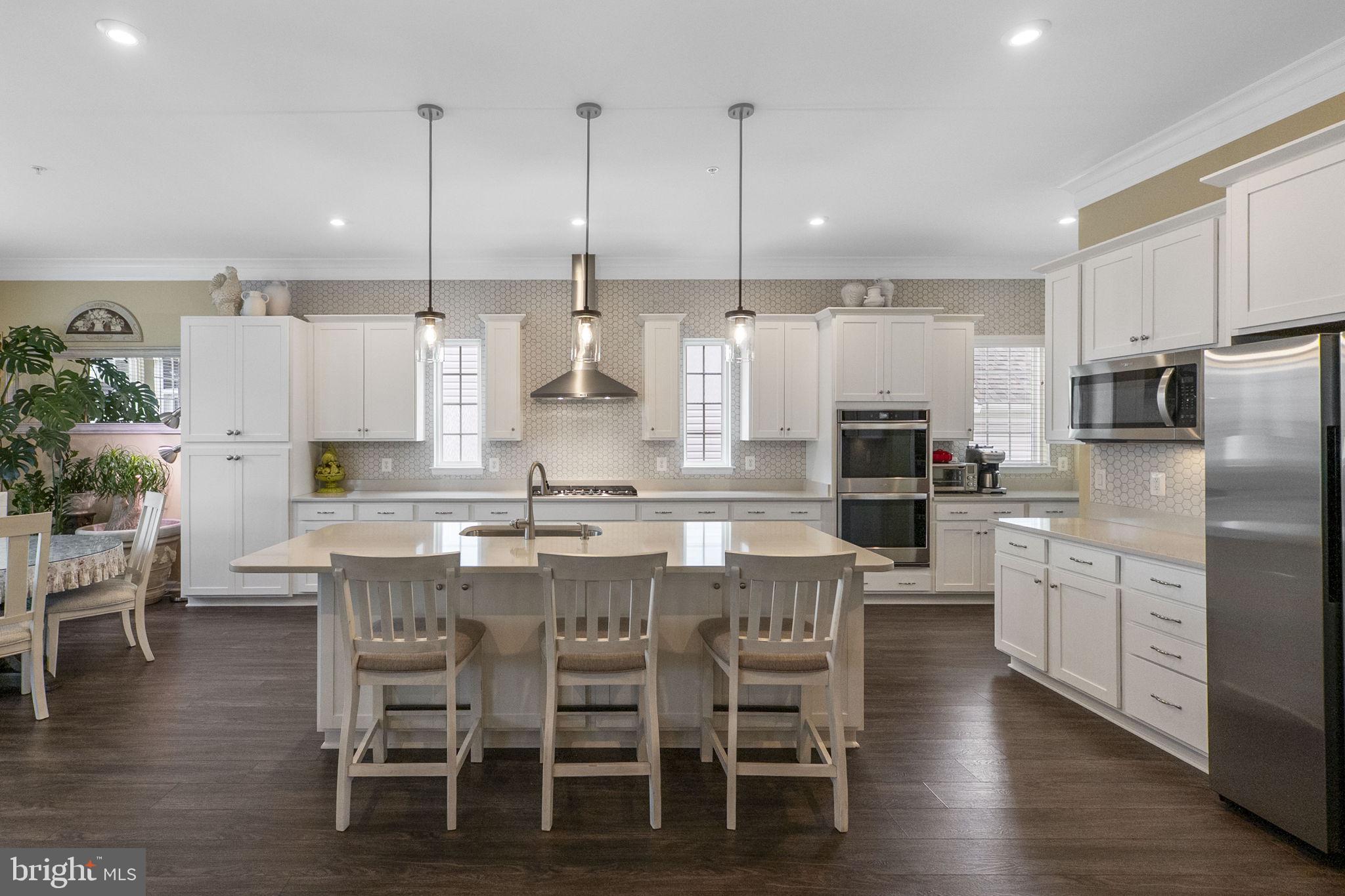 TALLYN RIDGE - Residential