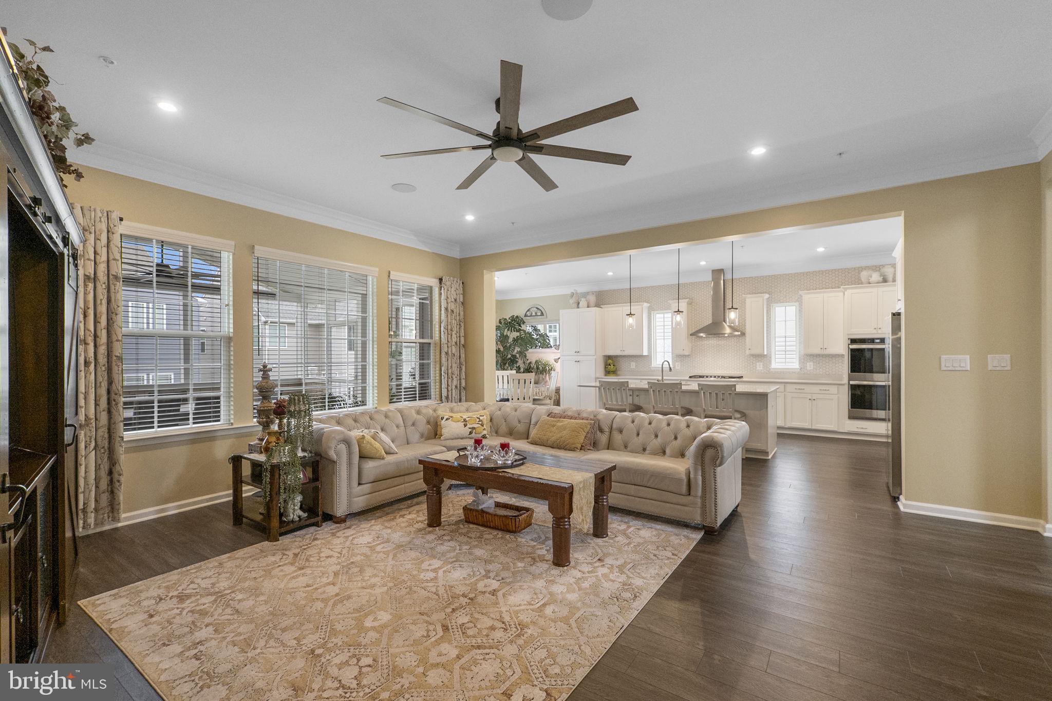 TALLYN RIDGE - Residential