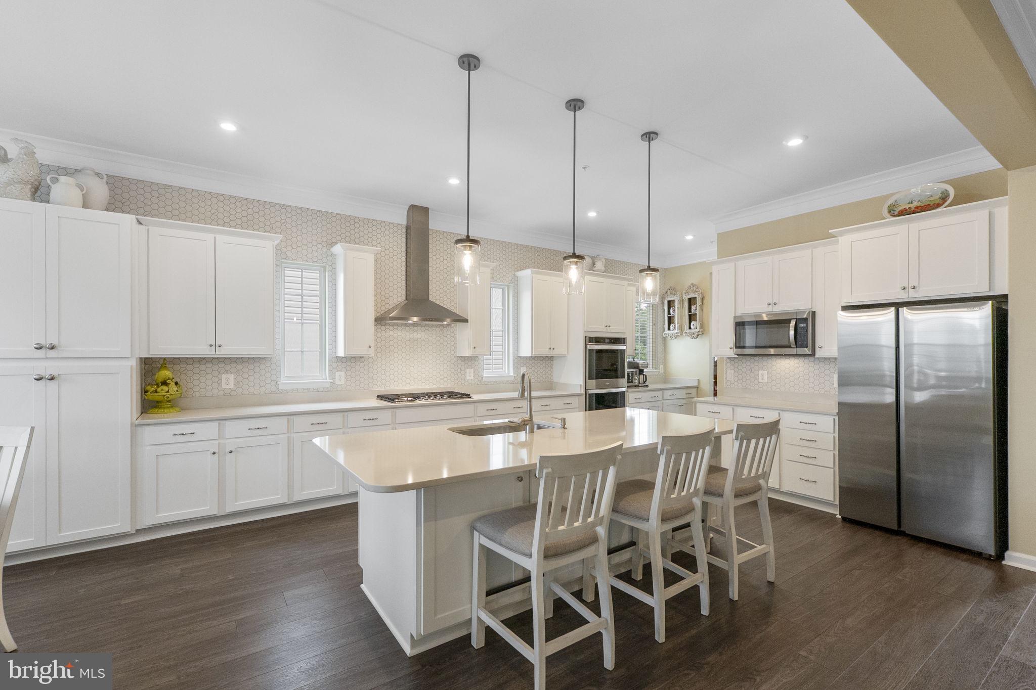 TALLYN RIDGE - Residential