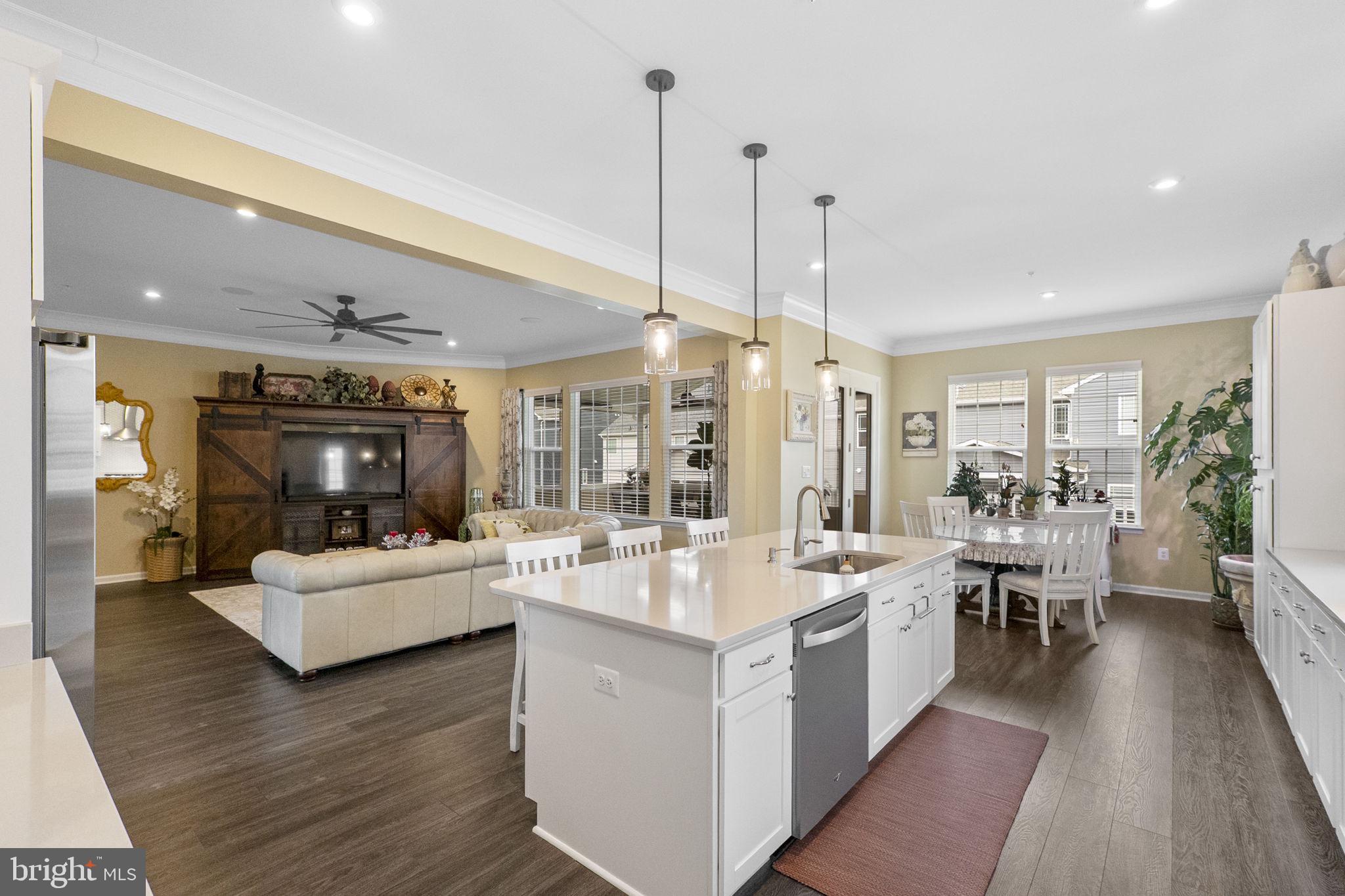 TALLYN RIDGE - Residential