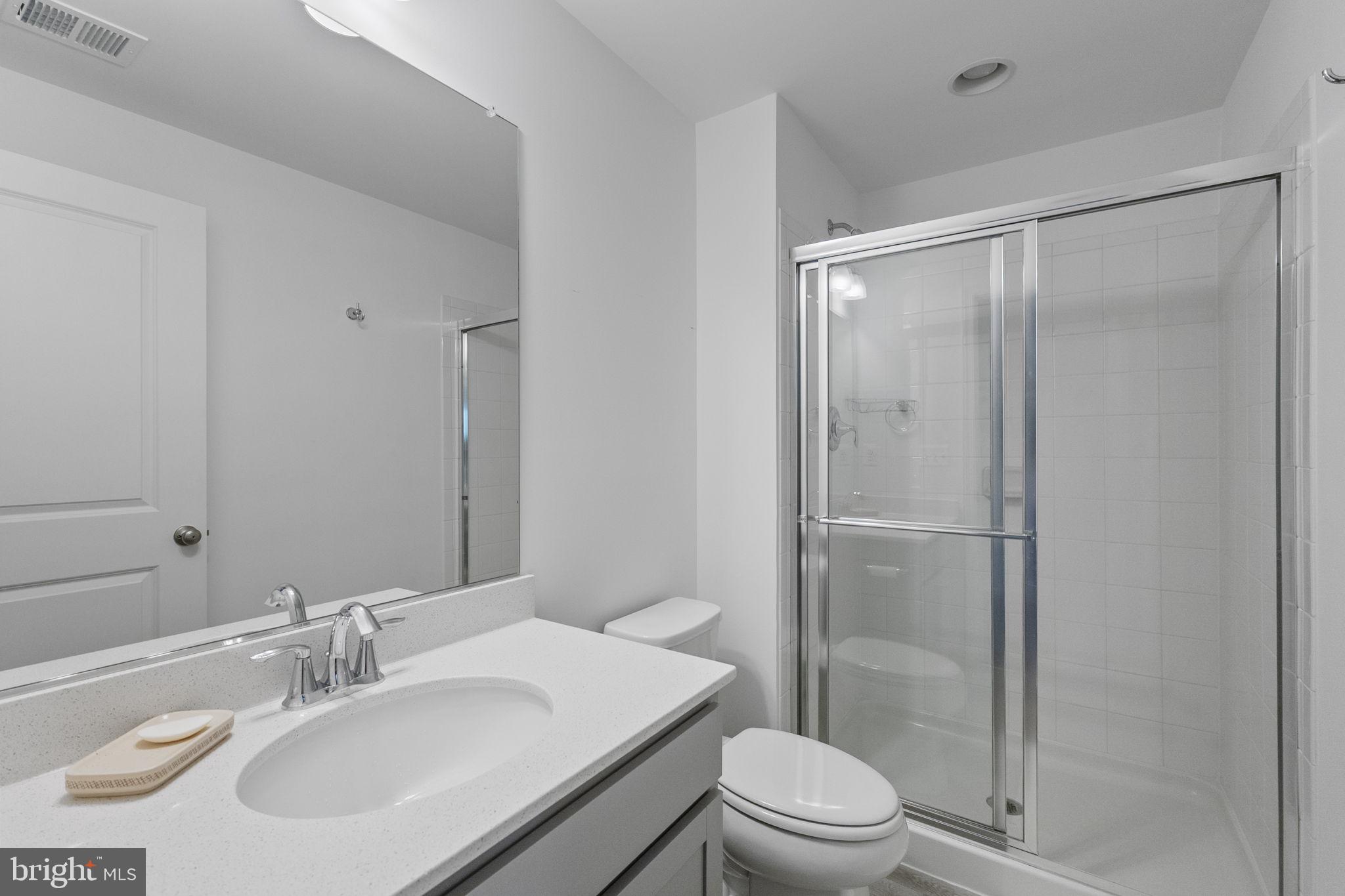 TALLYN RIDGE - Residential