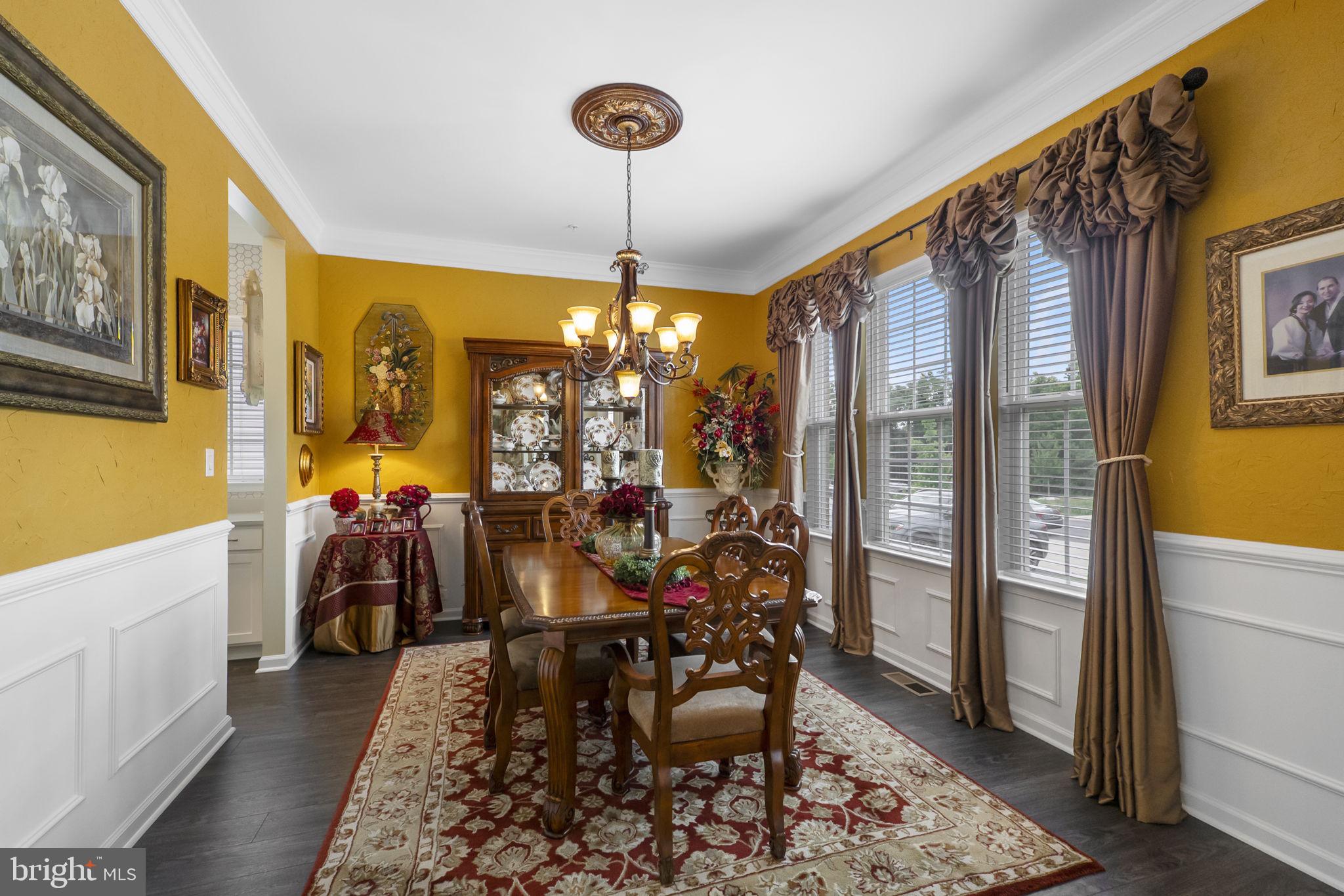 TALLYN RIDGE - Residential