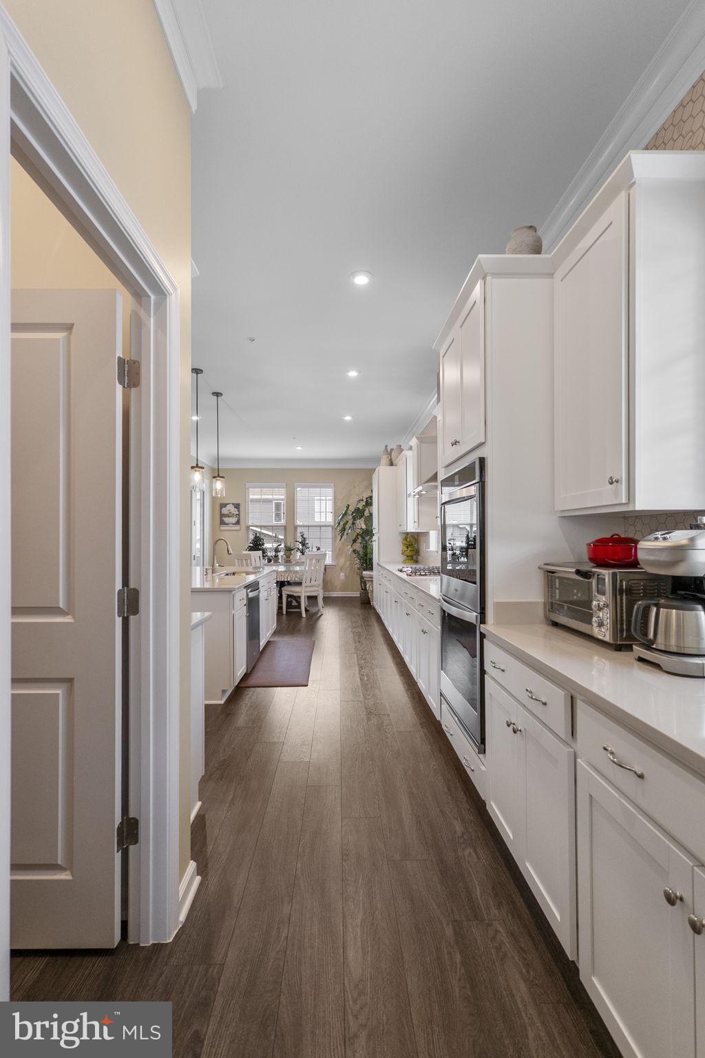 TALLYN RIDGE - Residential