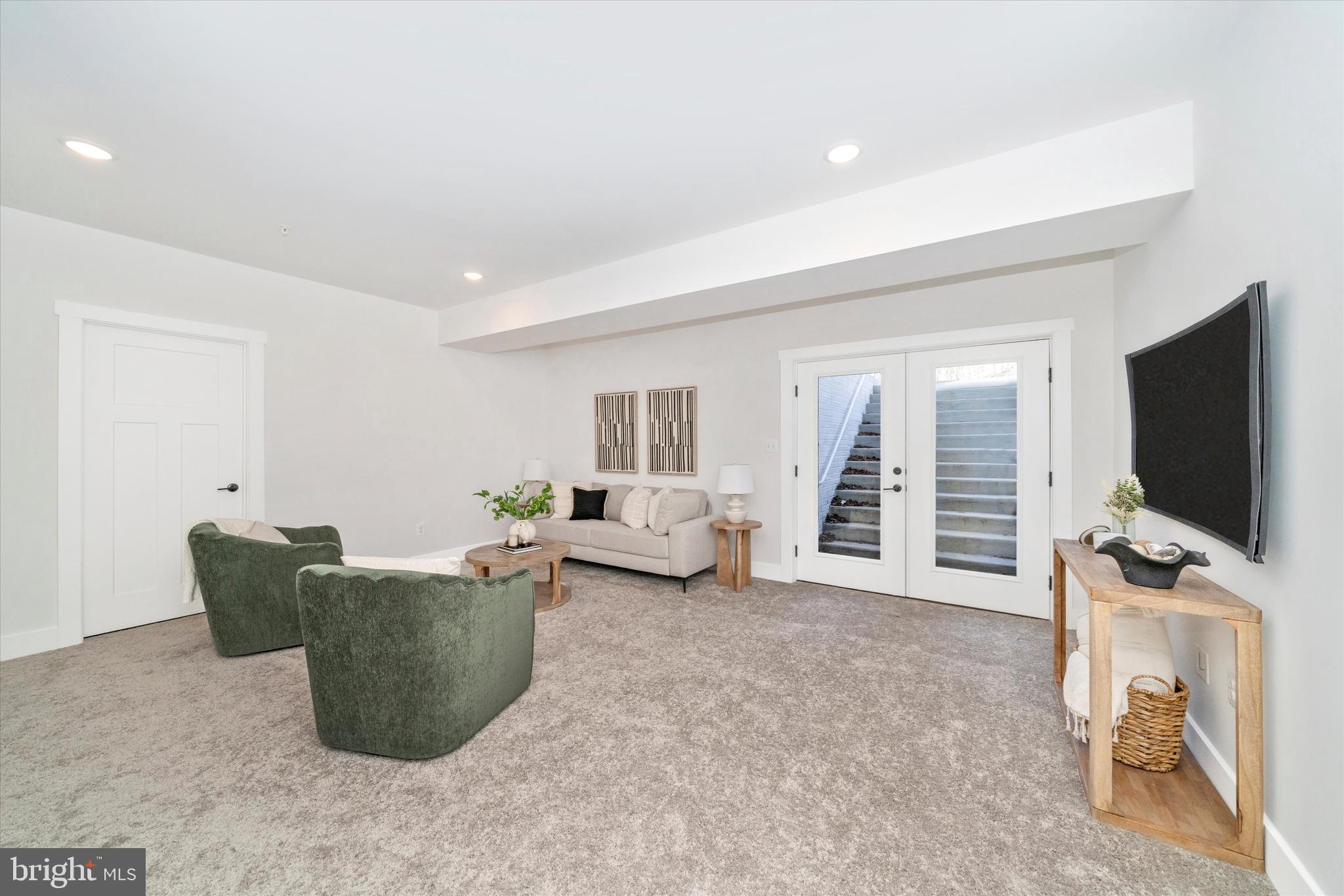 HARWOOD - Residential