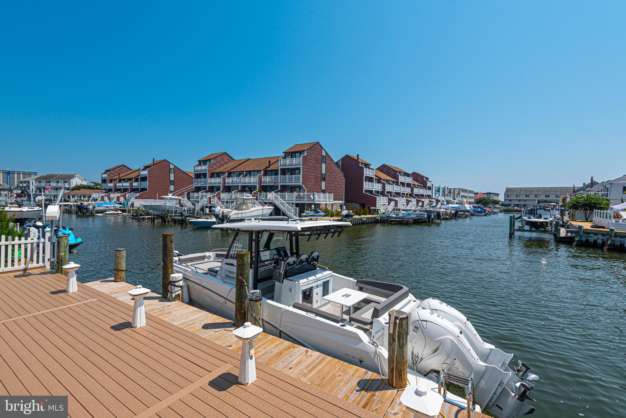 HERON HARBOUR - Residential