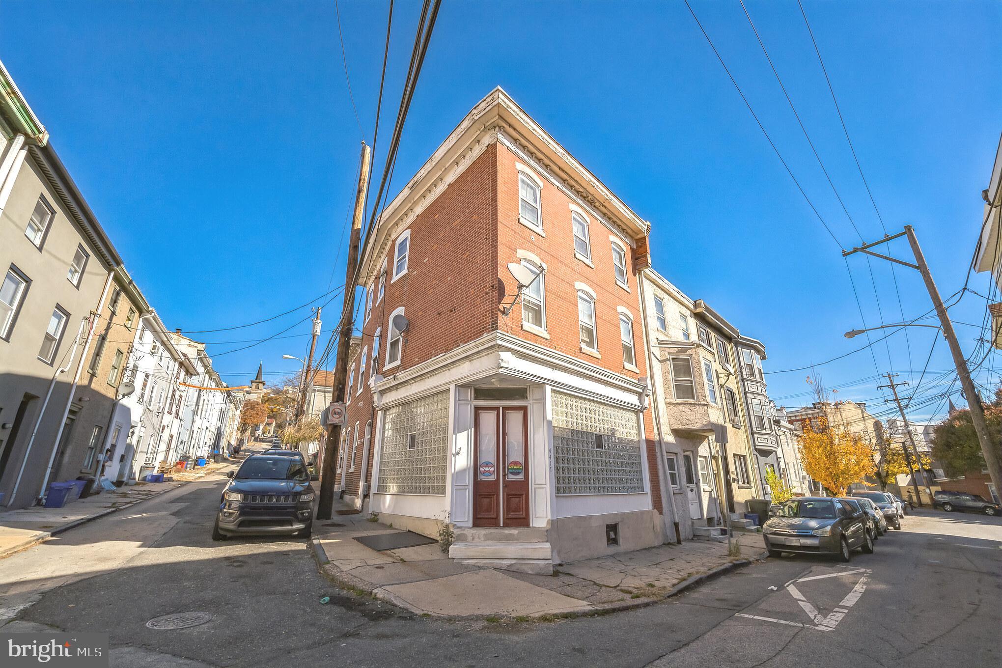 MANAYUNK - Residential Income