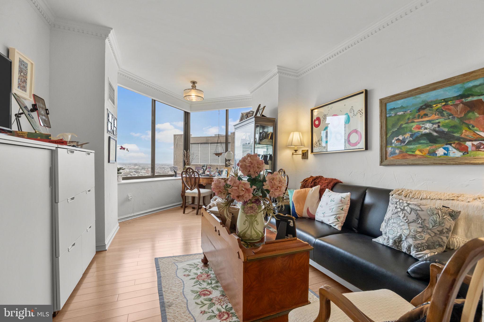 RITTENHOUSE SQUARE - Residential