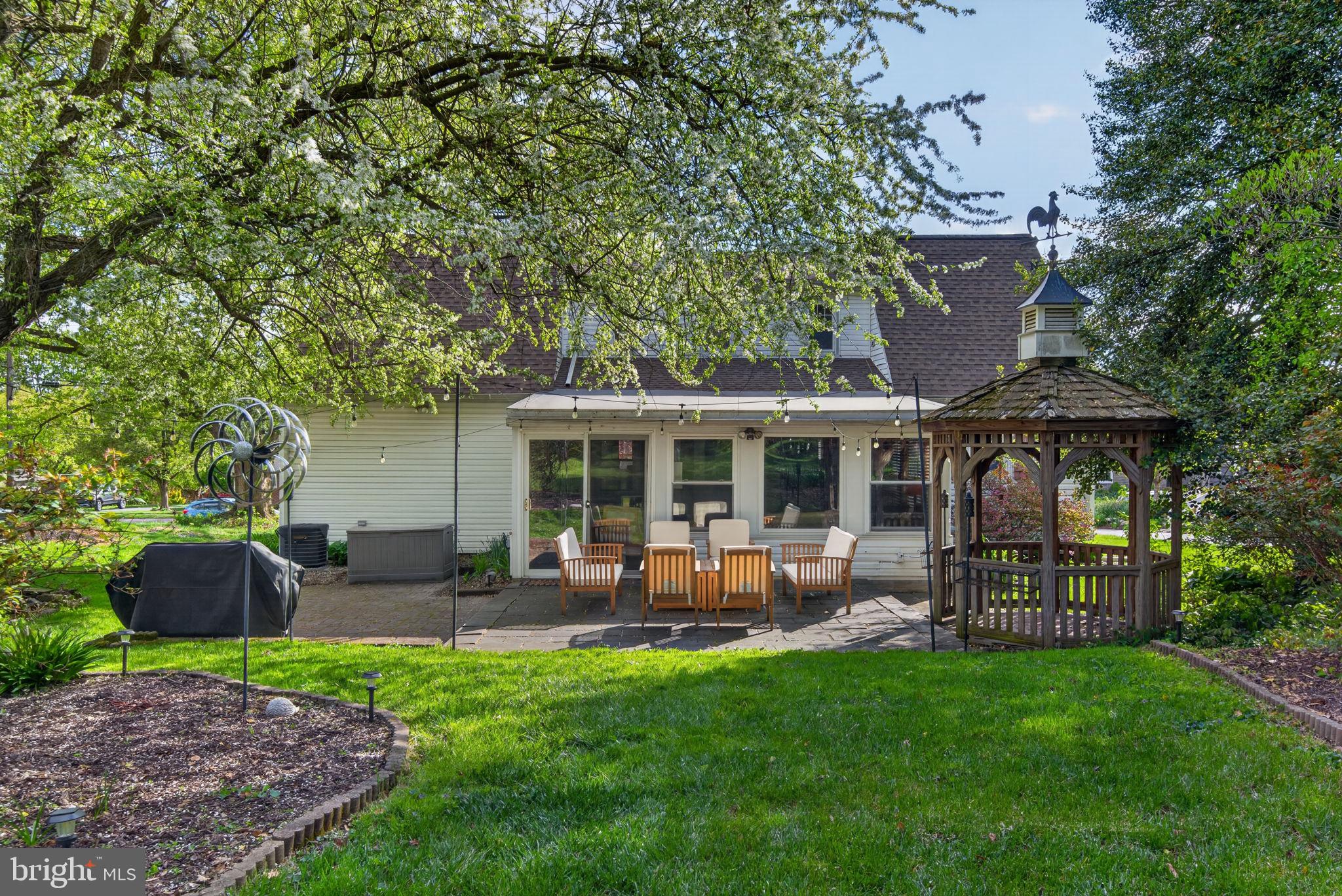 MILLERSVILLE - Residential