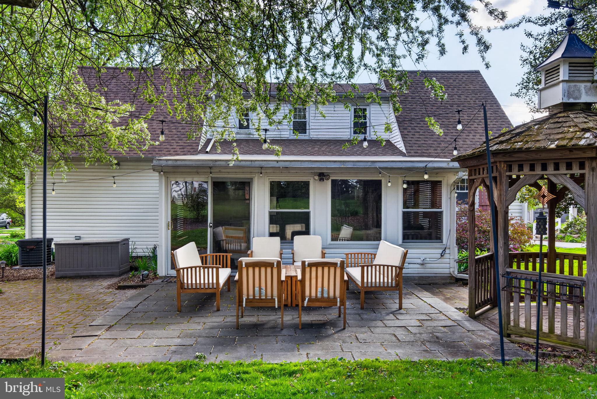 MILLERSVILLE - Residential