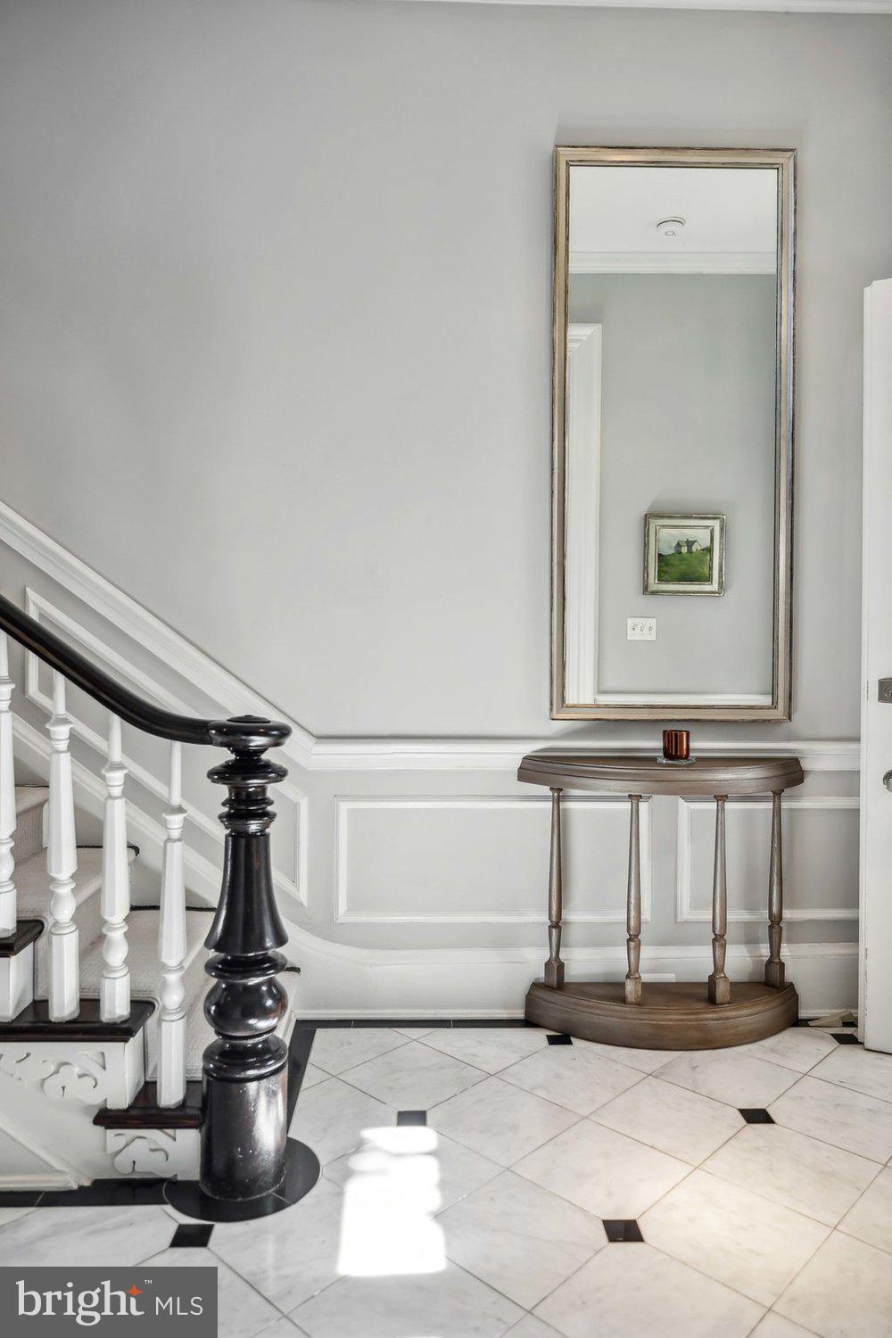 LOGAN CIRCLE - Residential