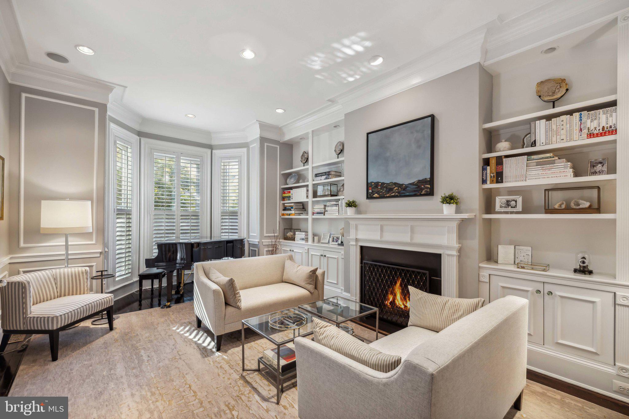 LOGAN CIRCLE - Residential