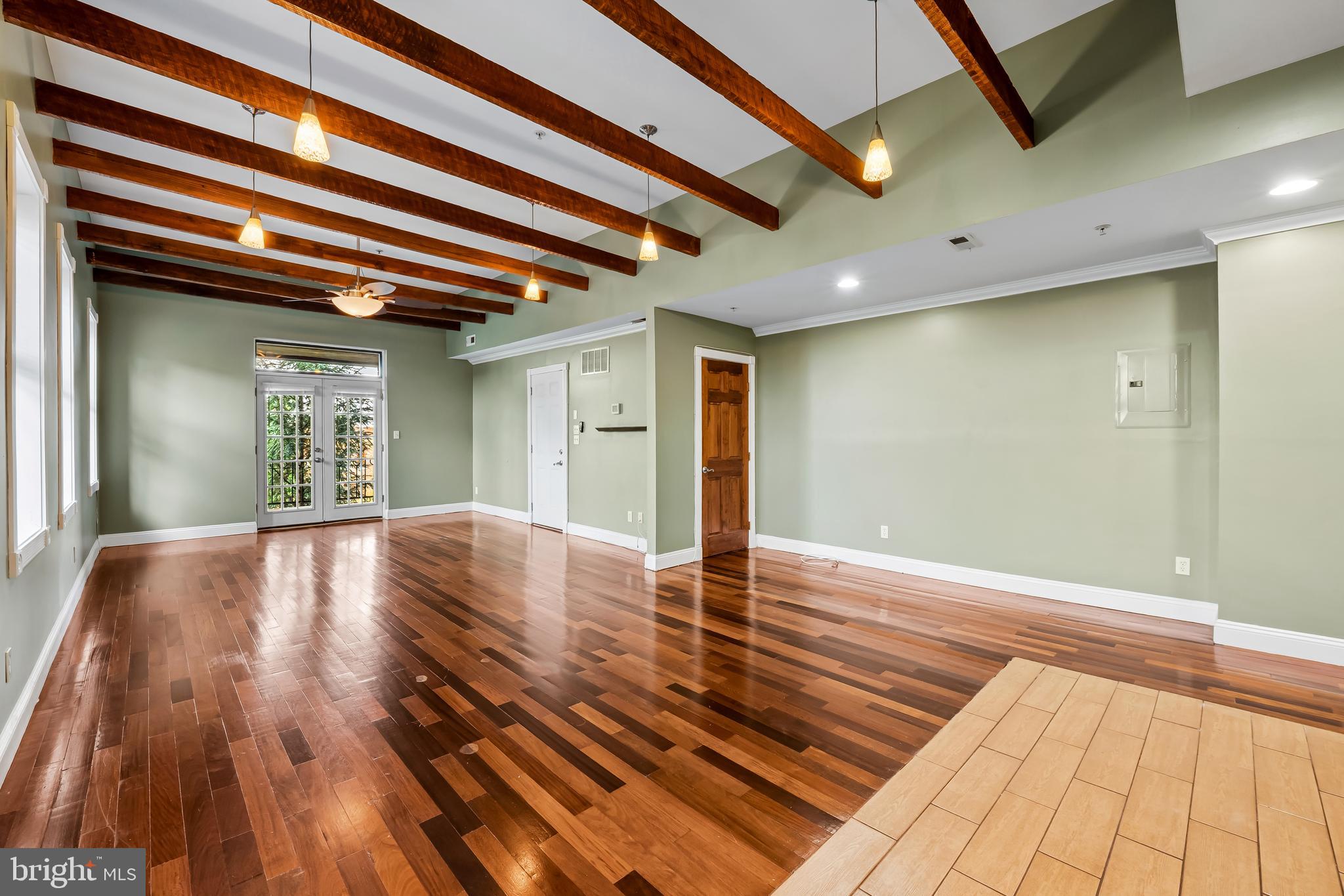 RESERVOIR HILL - Residential