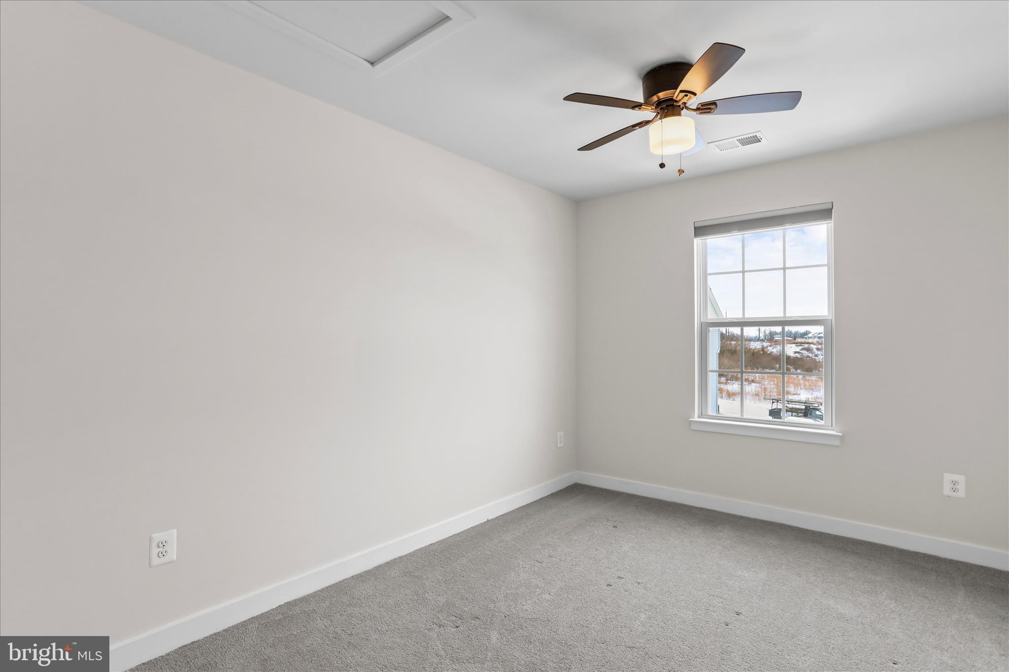 POTOMAC STATION - Residential